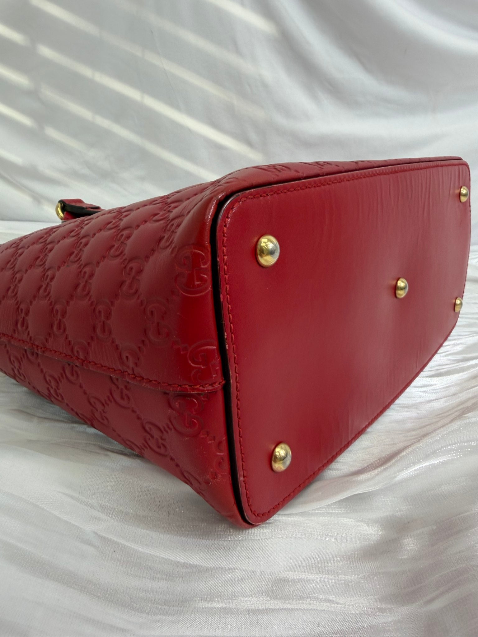 Gucci Red Guccissima Leather Linea Foldover Tote