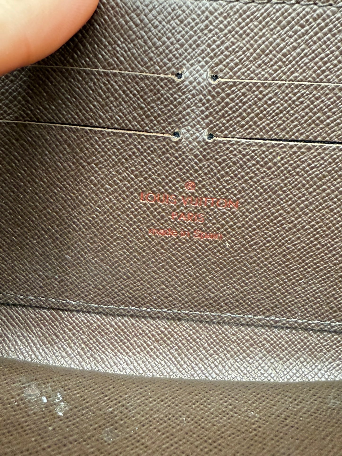 Louis Vuitton Damier Ebene Zippy Wallet