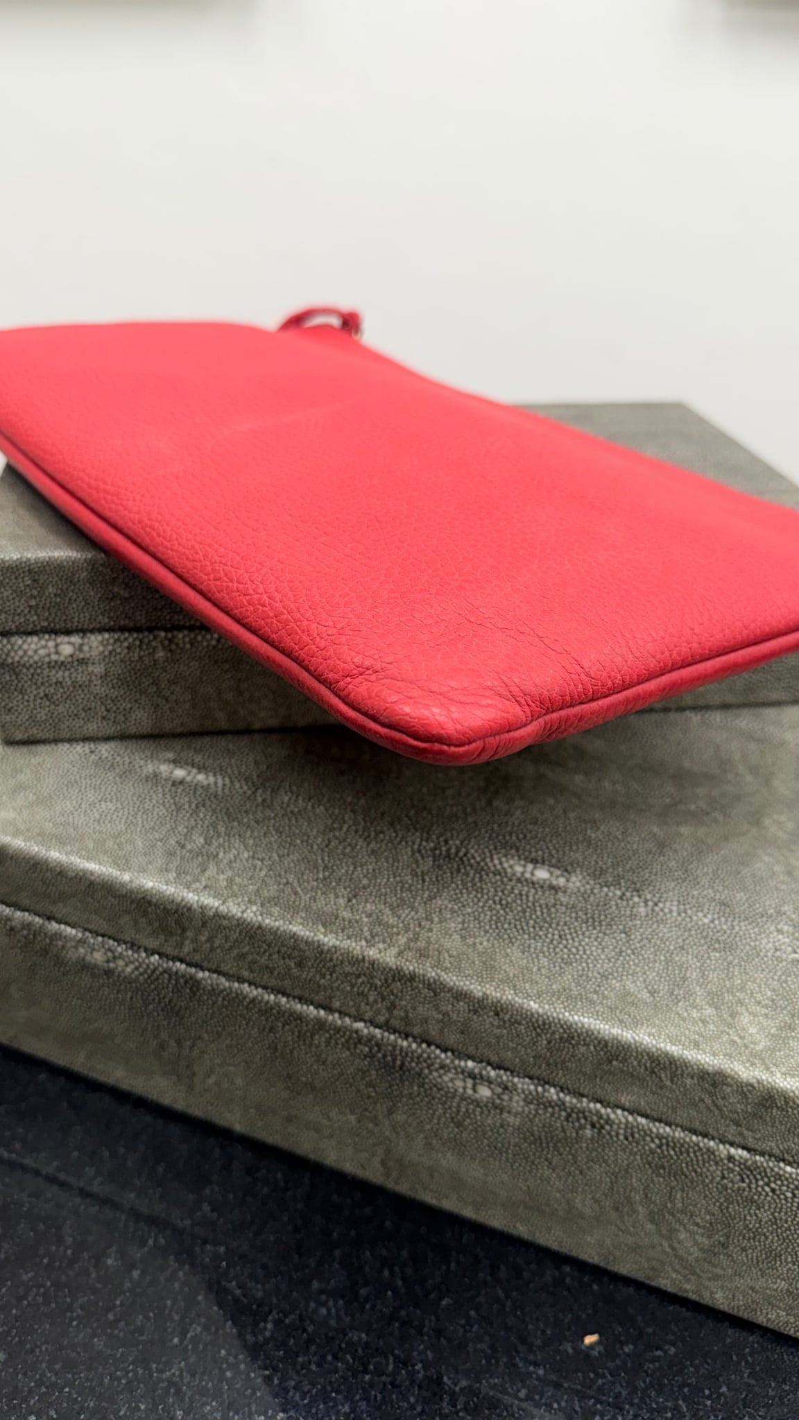 Gucci Red Pebbled Leather Bamboo Tassel Pouch