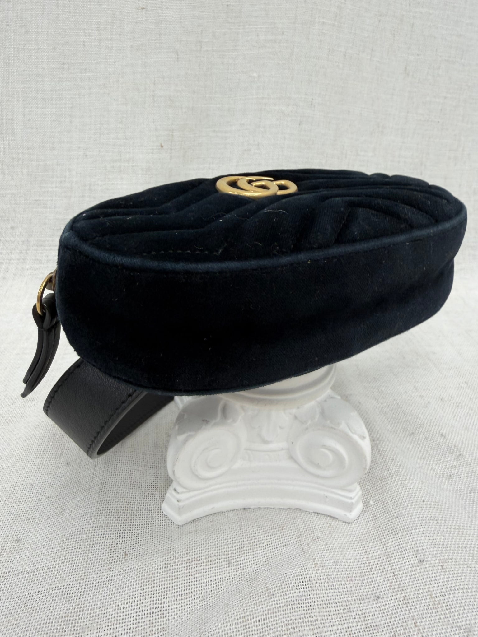 Gucci Black Velvet Marmont Belt Bag Size 75
