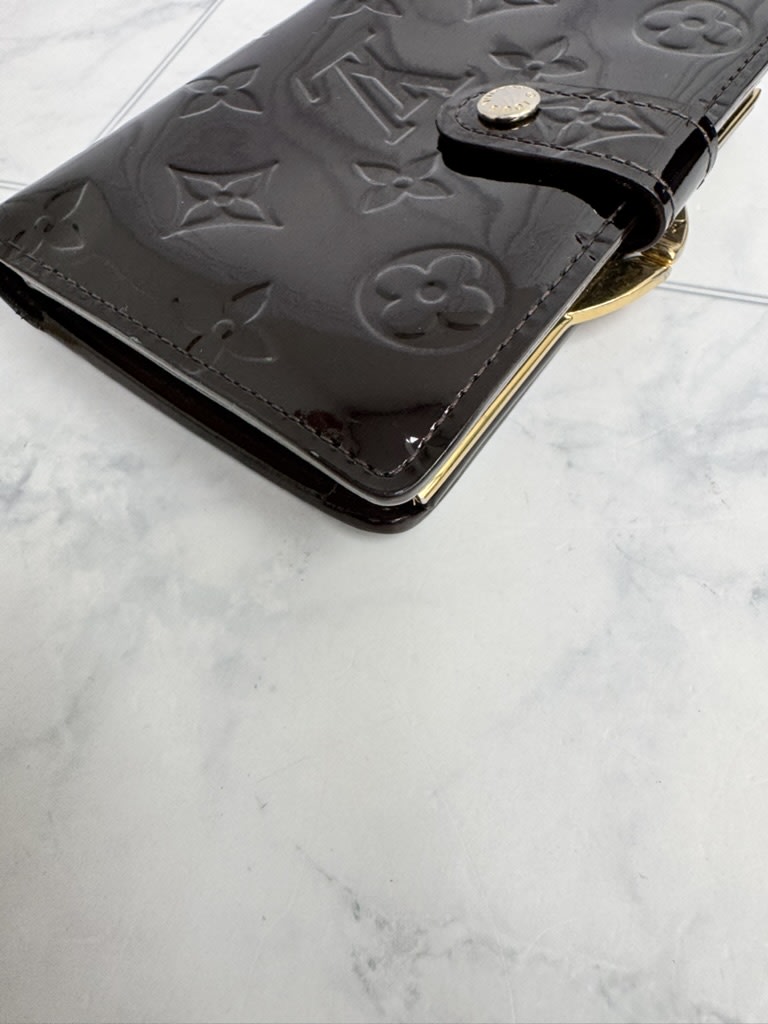 Louis Vuitton Amarante Vernis Monogram Compact Wallet