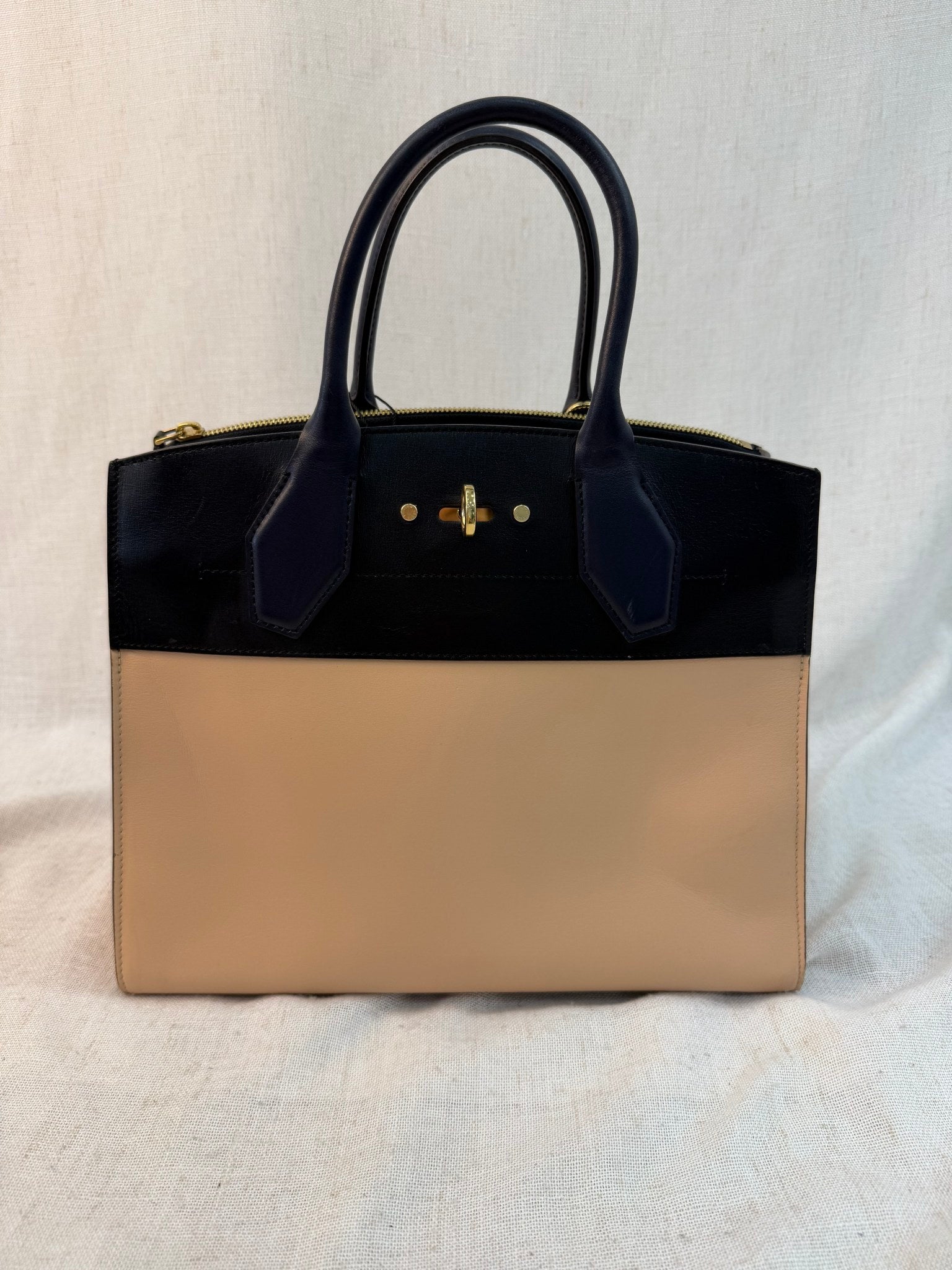 Louis Vuitton Black And Tan Leather City Steamer MM Handbag