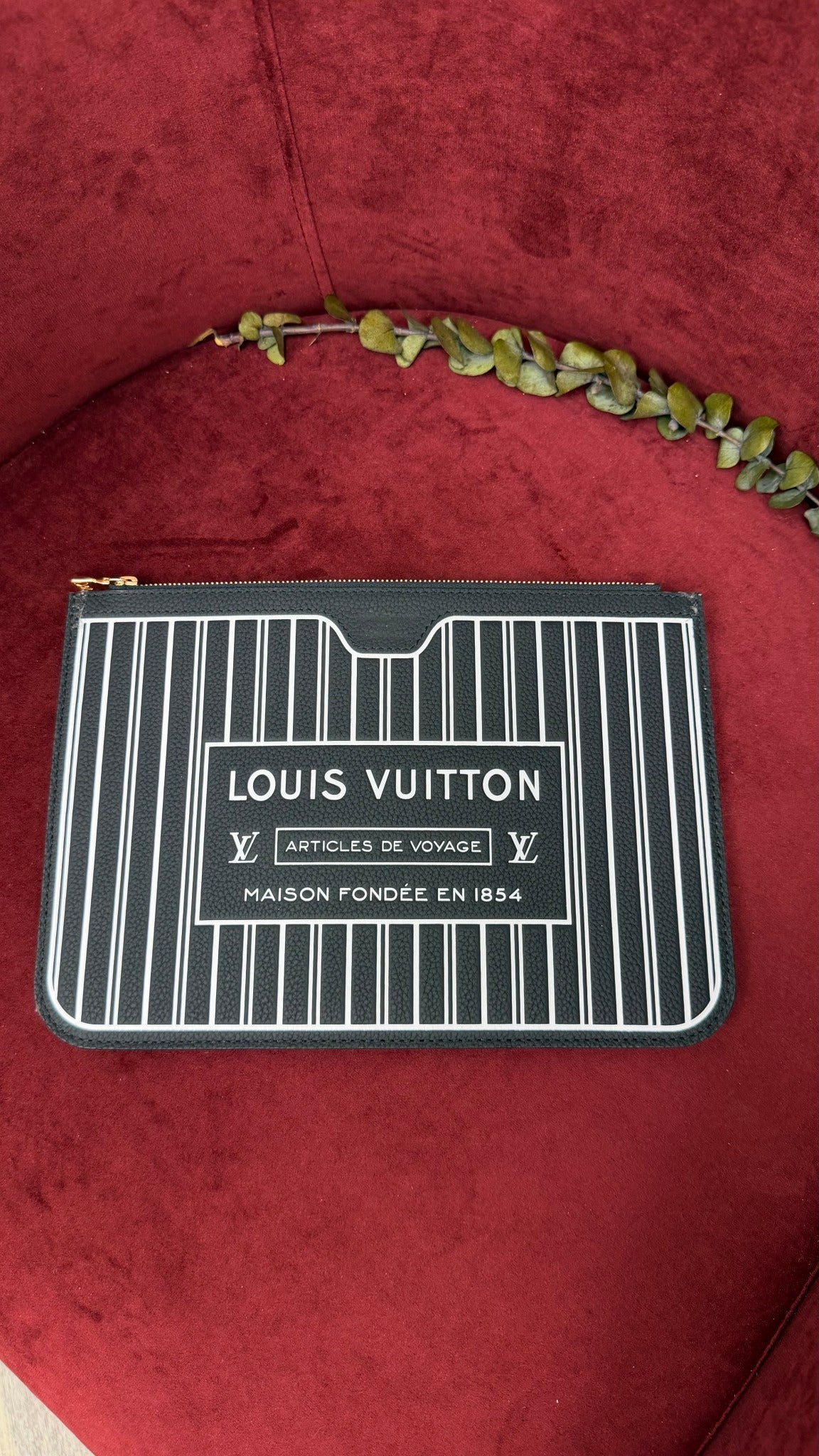 Louis Vuitton Black Calfskin Neverfull Inside Out MM Pochette