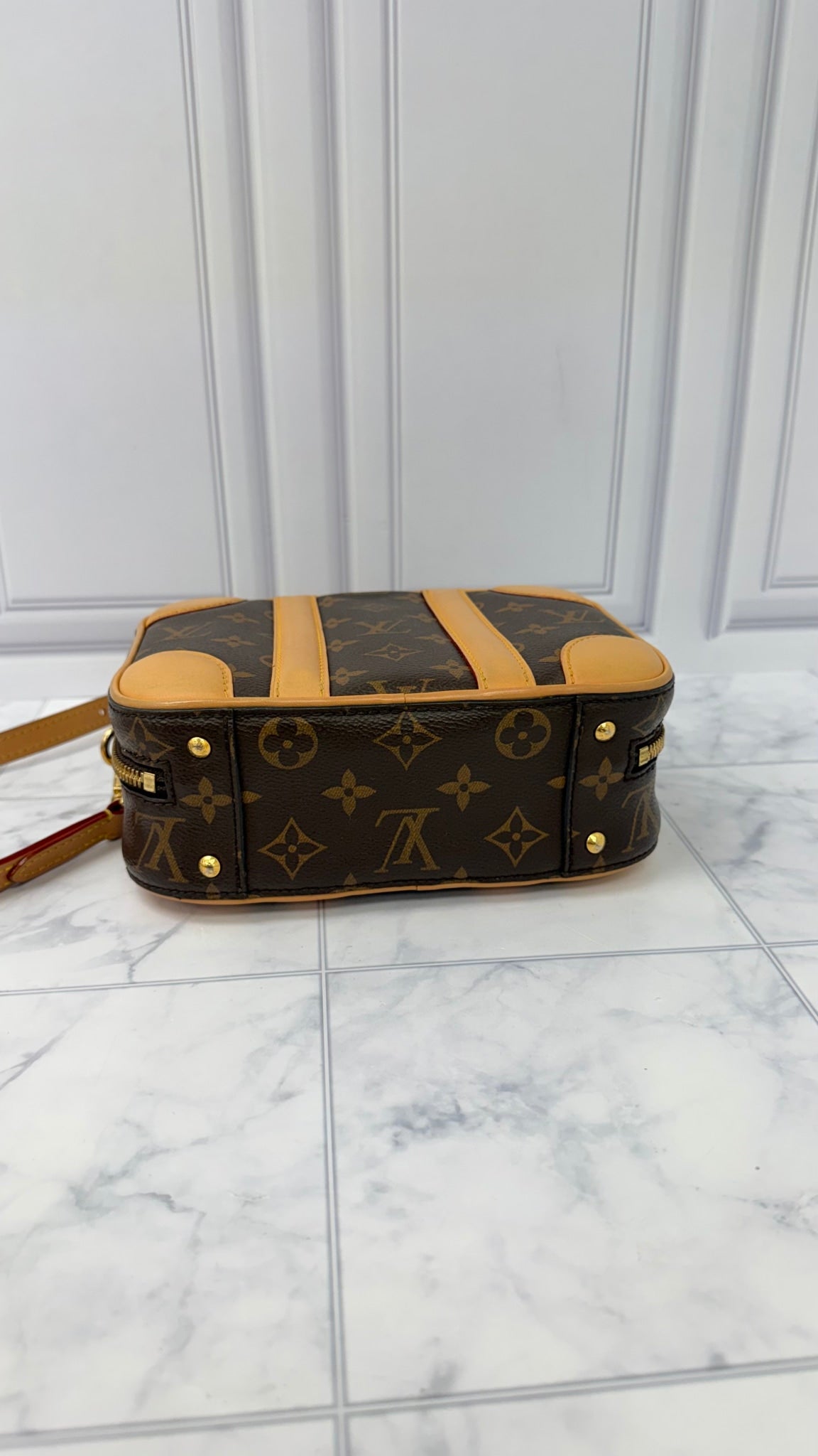 Louis Vuitton Monogram Valisette BB Handbag