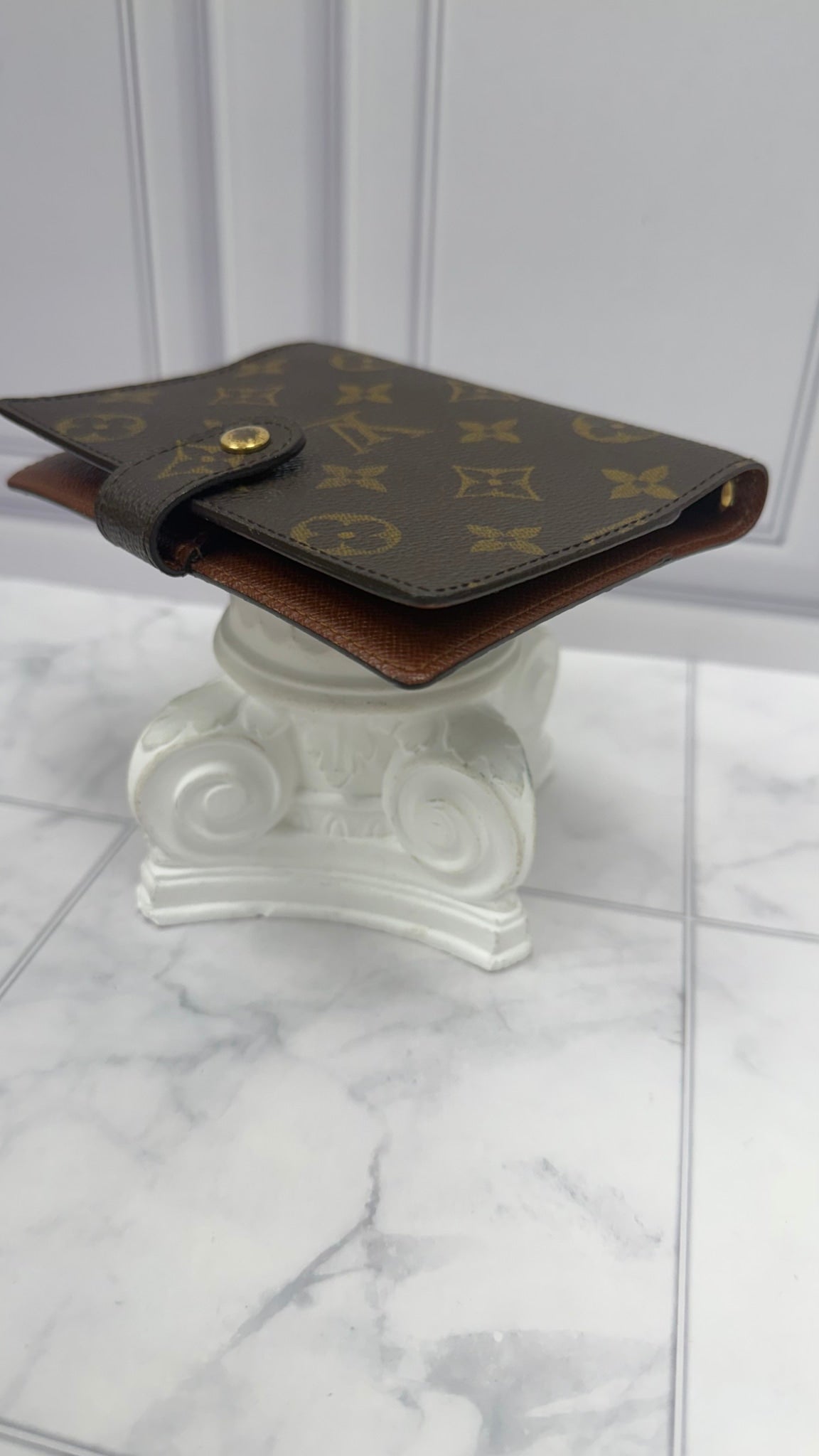 Louis Vuitton Monogram Passport Agenda PM