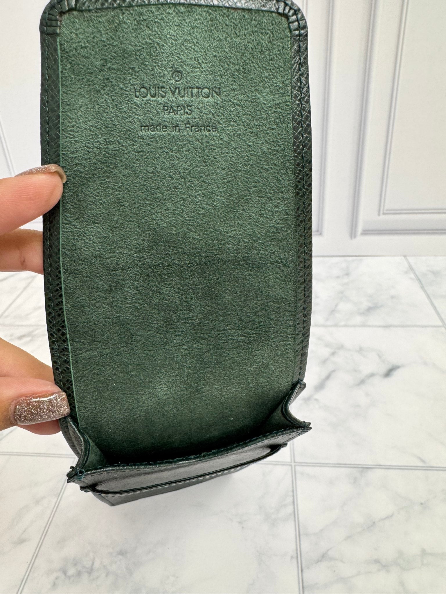 Louis Vuitton Green Taiga Leather Glasses Case