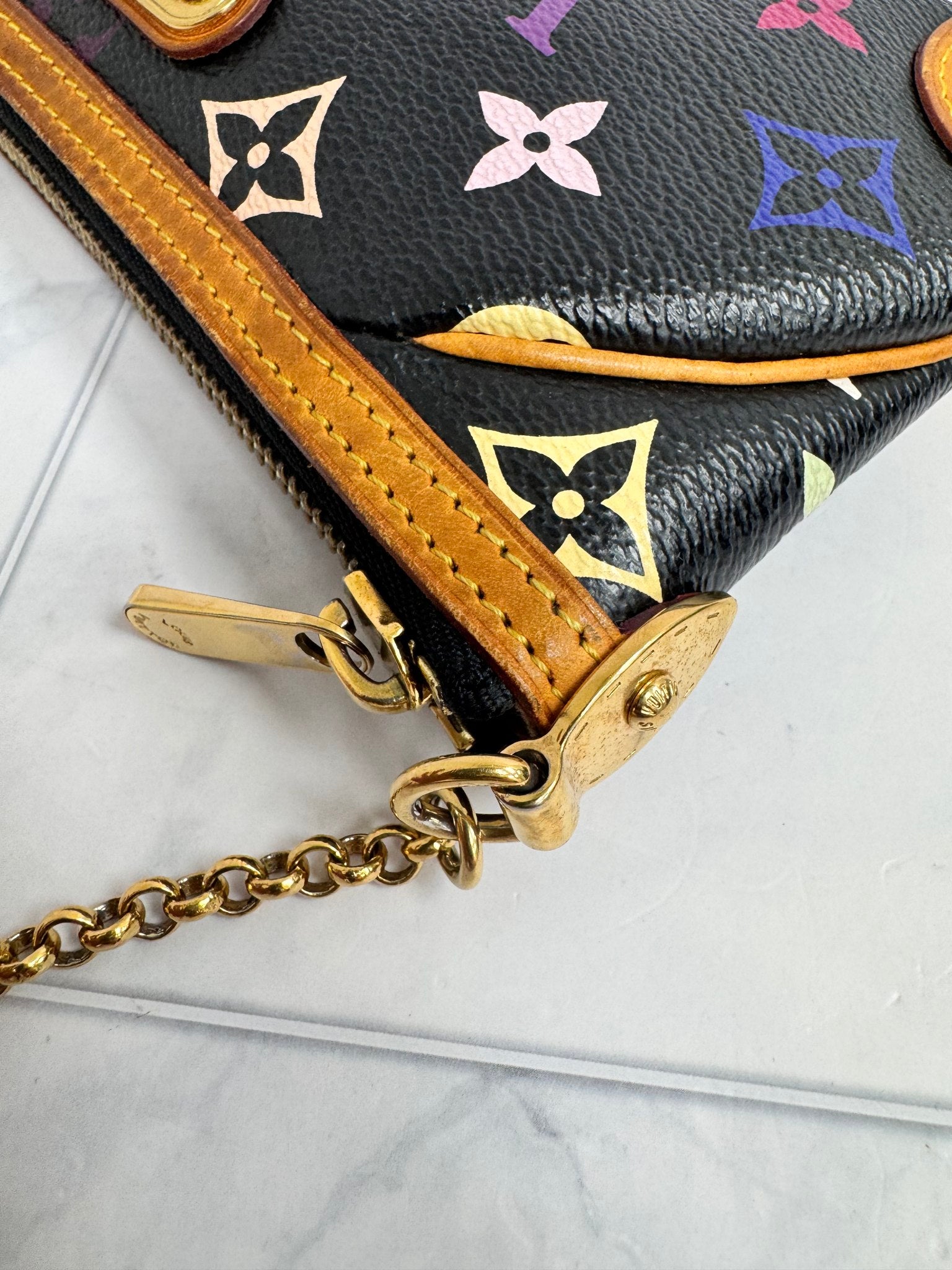 Louis Vuitton Black Monogram Multicolor Pochette Milla MM