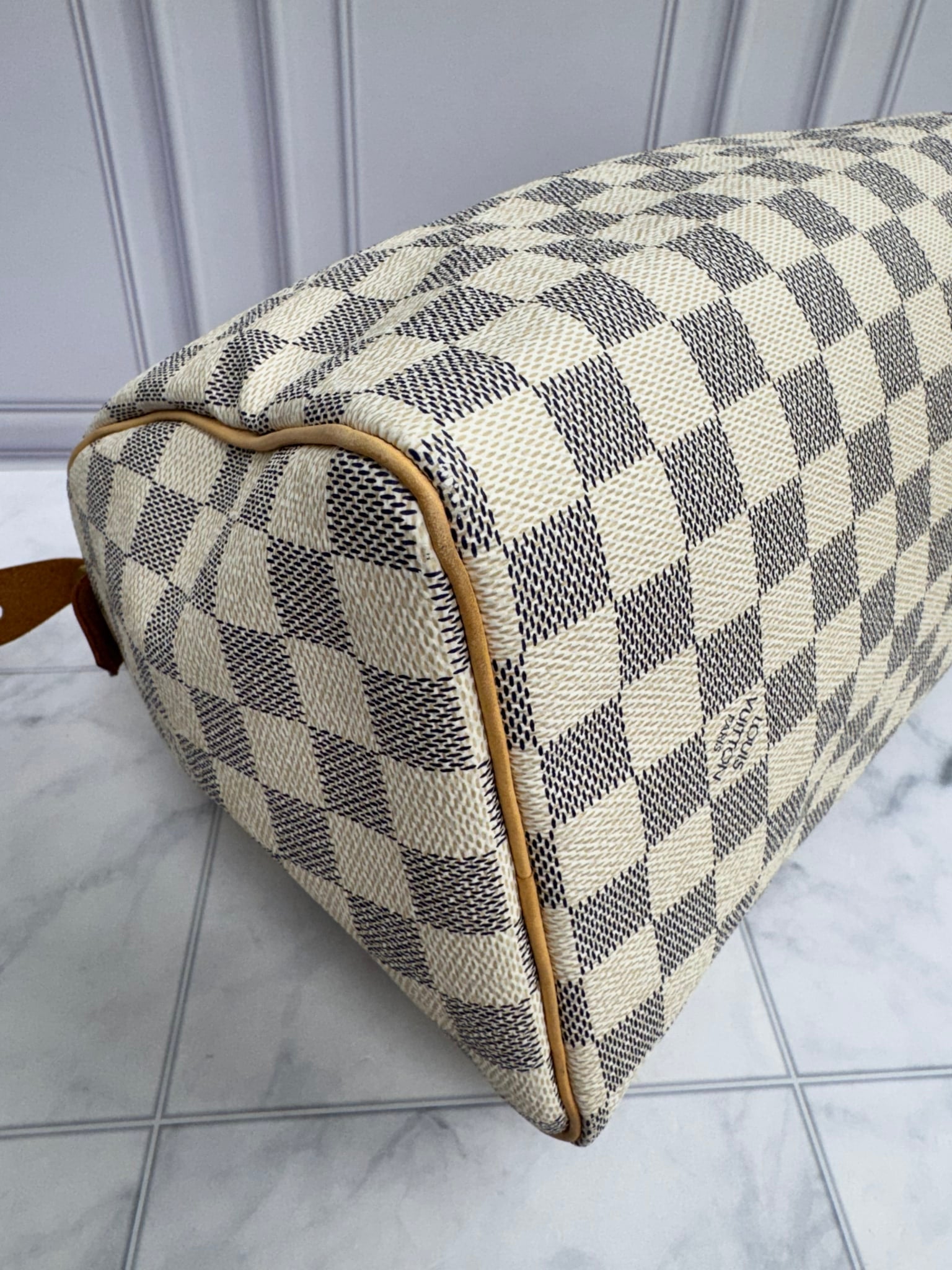 Louis Vuitton Damier Azur Speedy 25