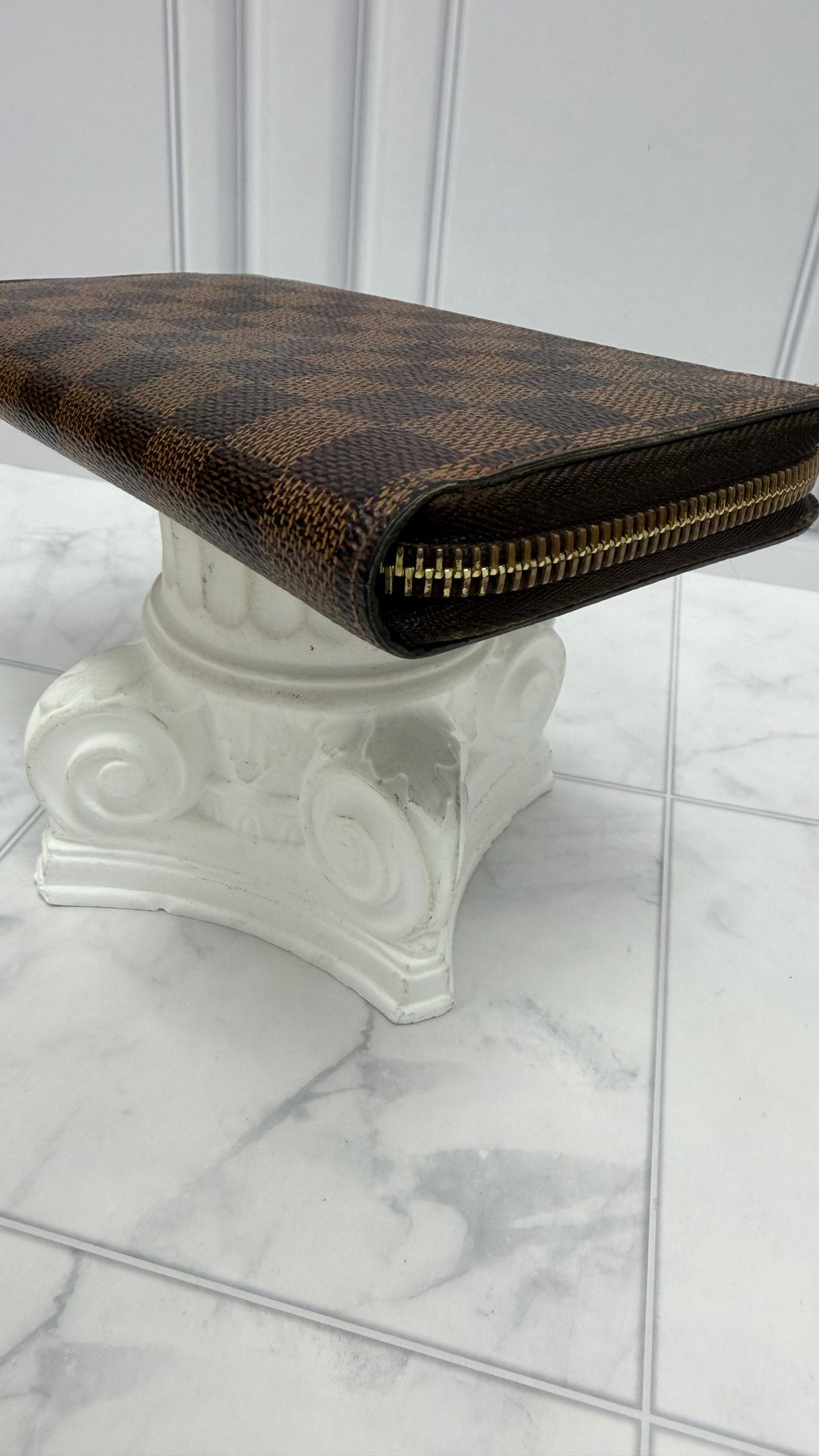 Louis Vuitton Damier Ebene Zippy Wallet