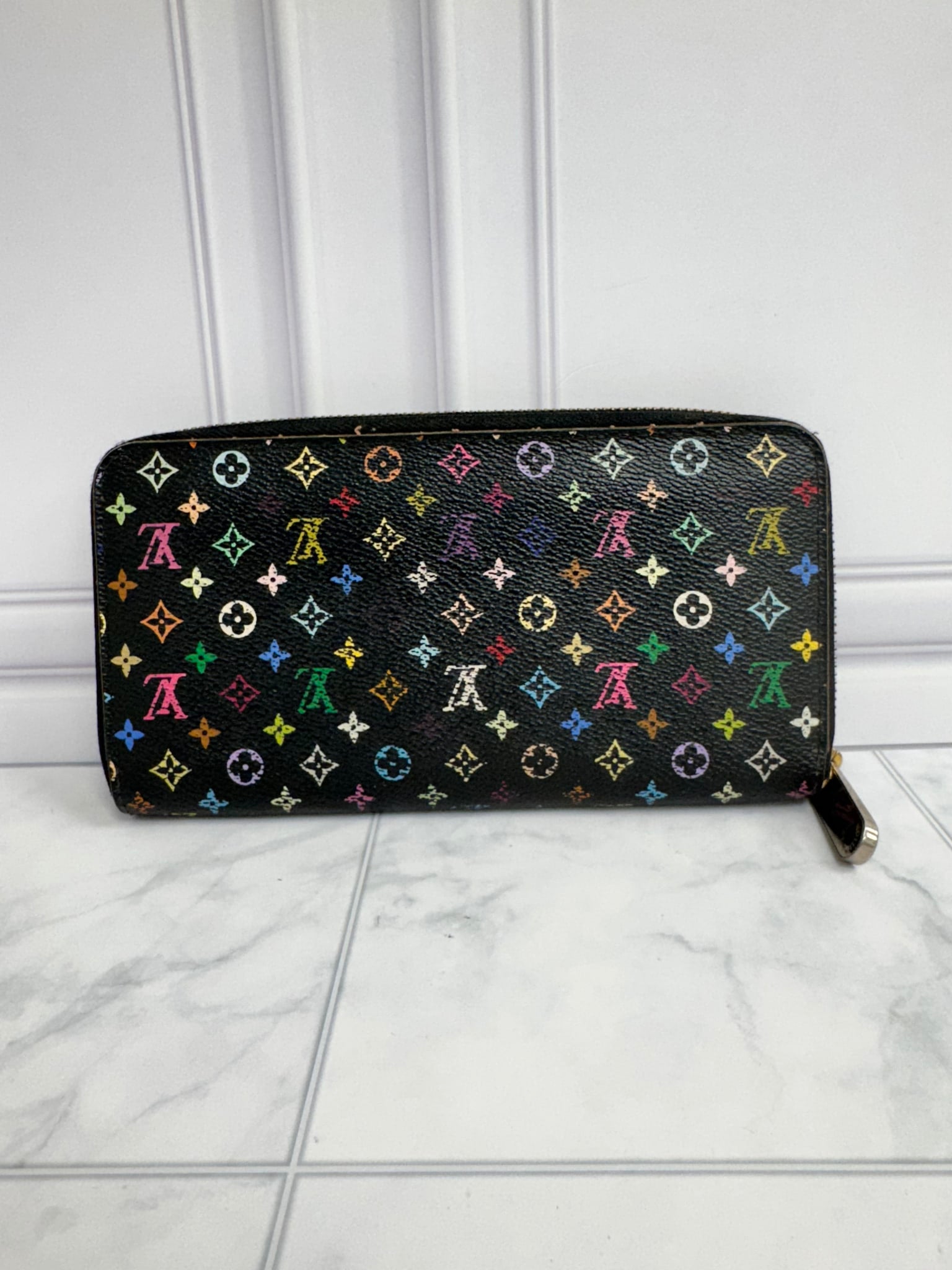 Louis Vuitton Black Multicolor Monogram Zippy Wallet