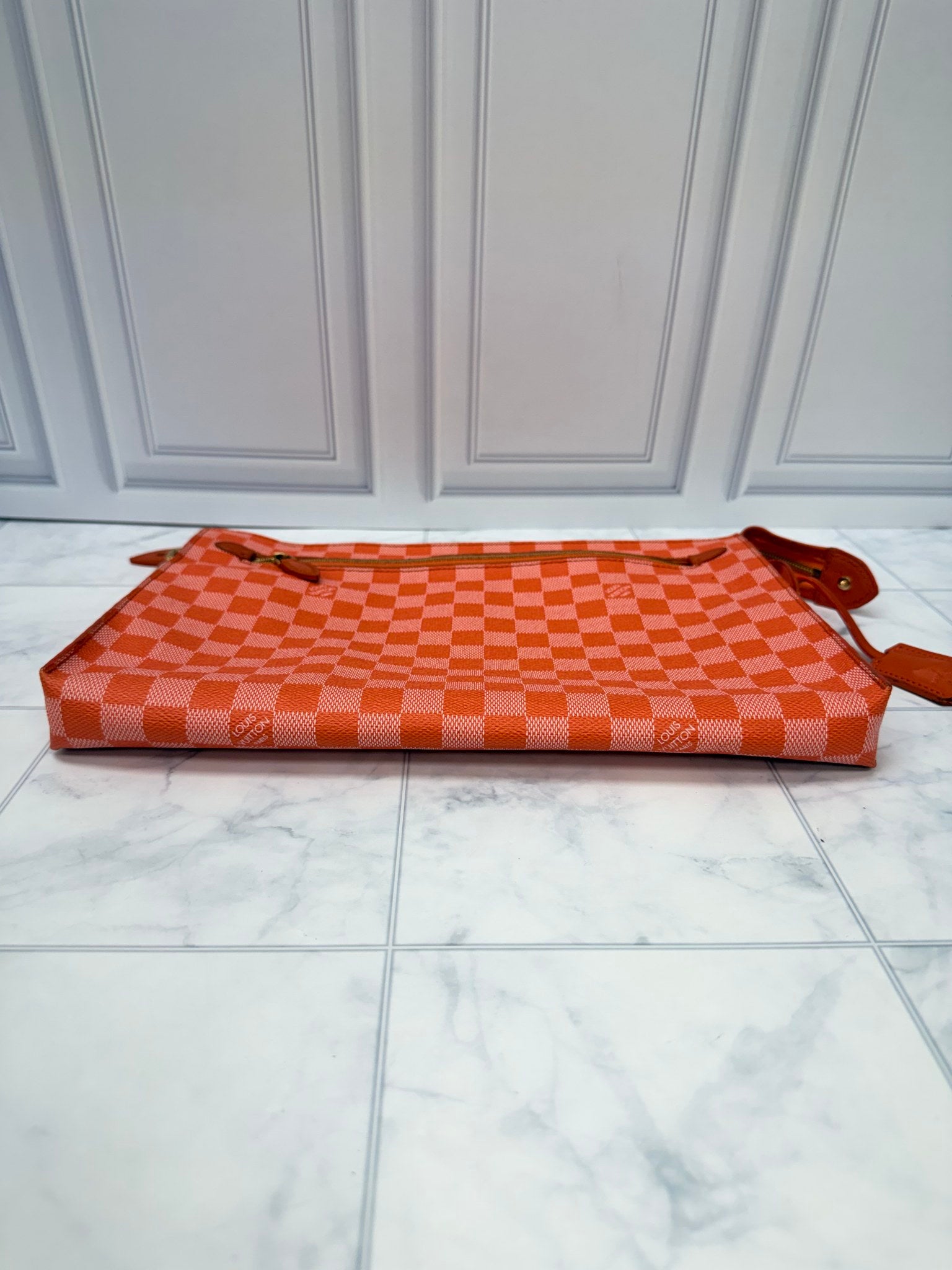Louis Vuitton Orange Piment Damier Couleur Clutch
