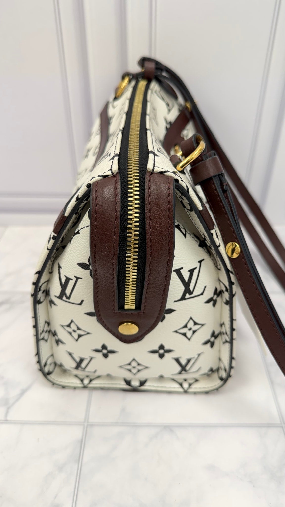Louis Vuitton White & Black Monogram Speedy Amazon PM