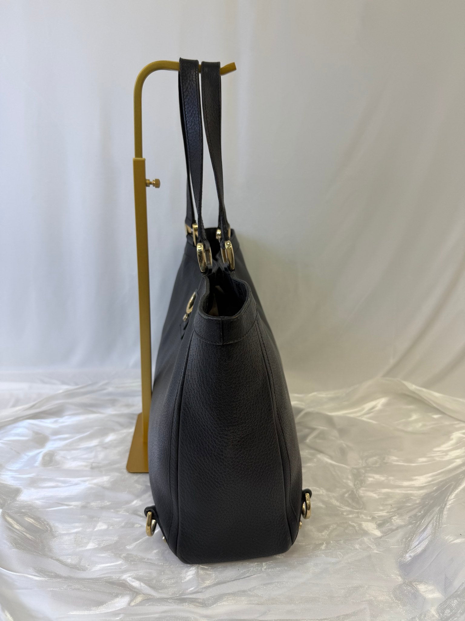 Gucci Black Leather Abbey Tote