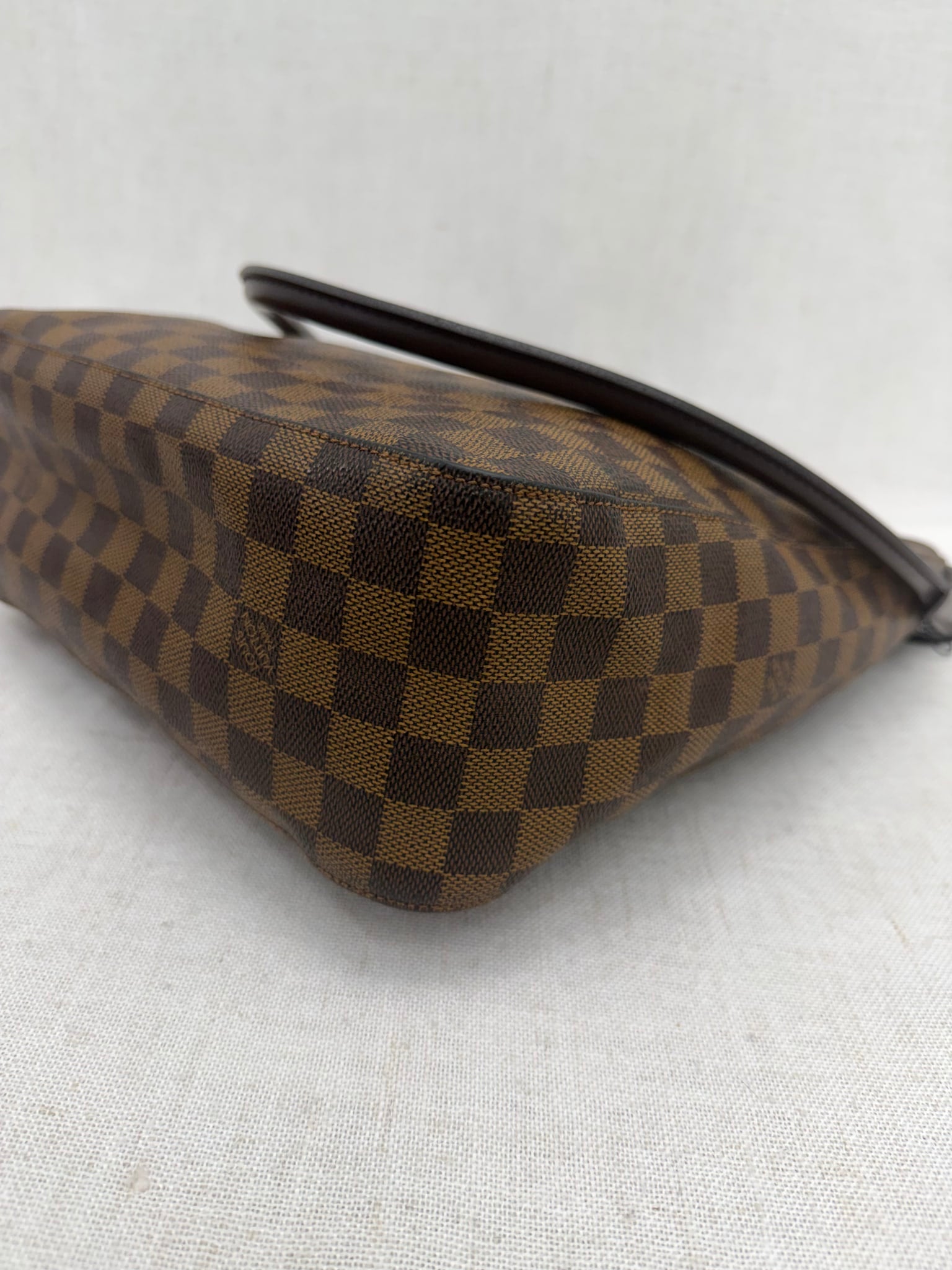 Louis Vuitton Damier Ebene Looping GM