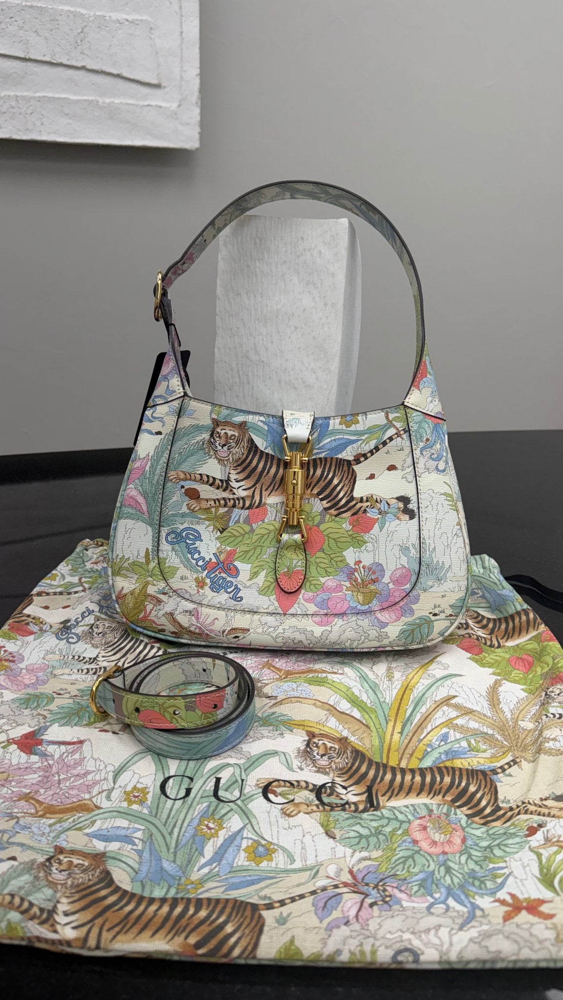 LIKE NEW - Gucci White Multicolor Leather New Shangai Tiger Small Jackie 1961 Hobo Bag