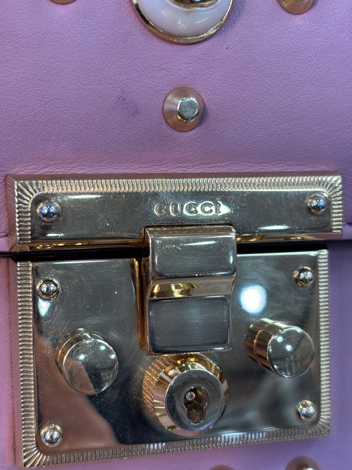 https://res.cloudinary.com/dyql5hig8/image/upload/v1758654115/yhilrshc0alhvjyuko1g.jpg