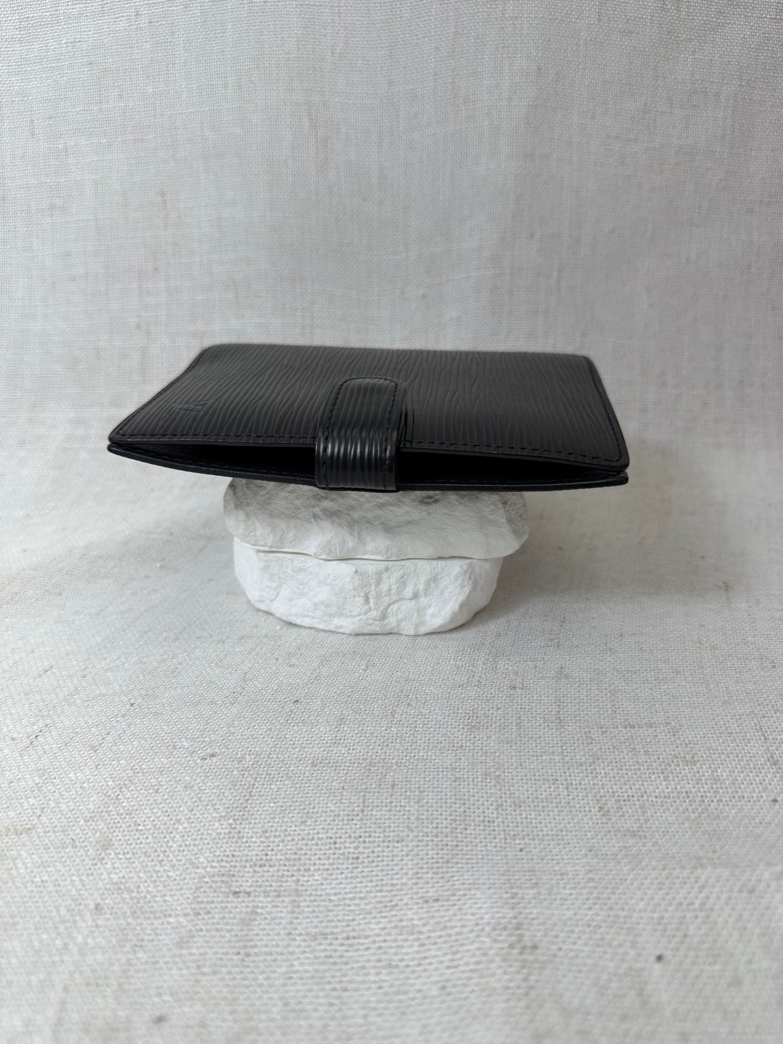 Louis Vuitton Black Epi Leather Passport Agenda PM