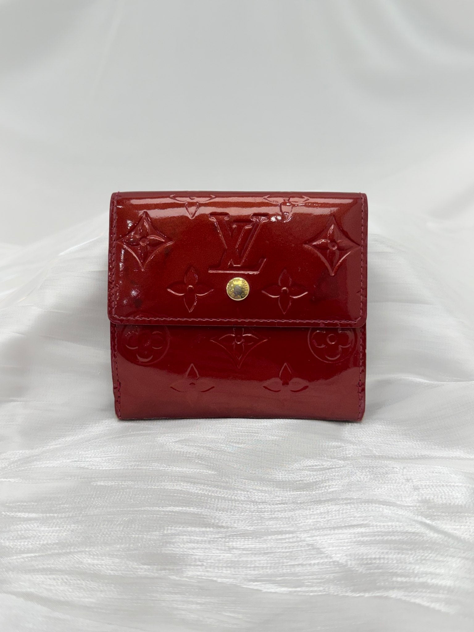 Louis Vuitton Red Vernis Elise Wallet