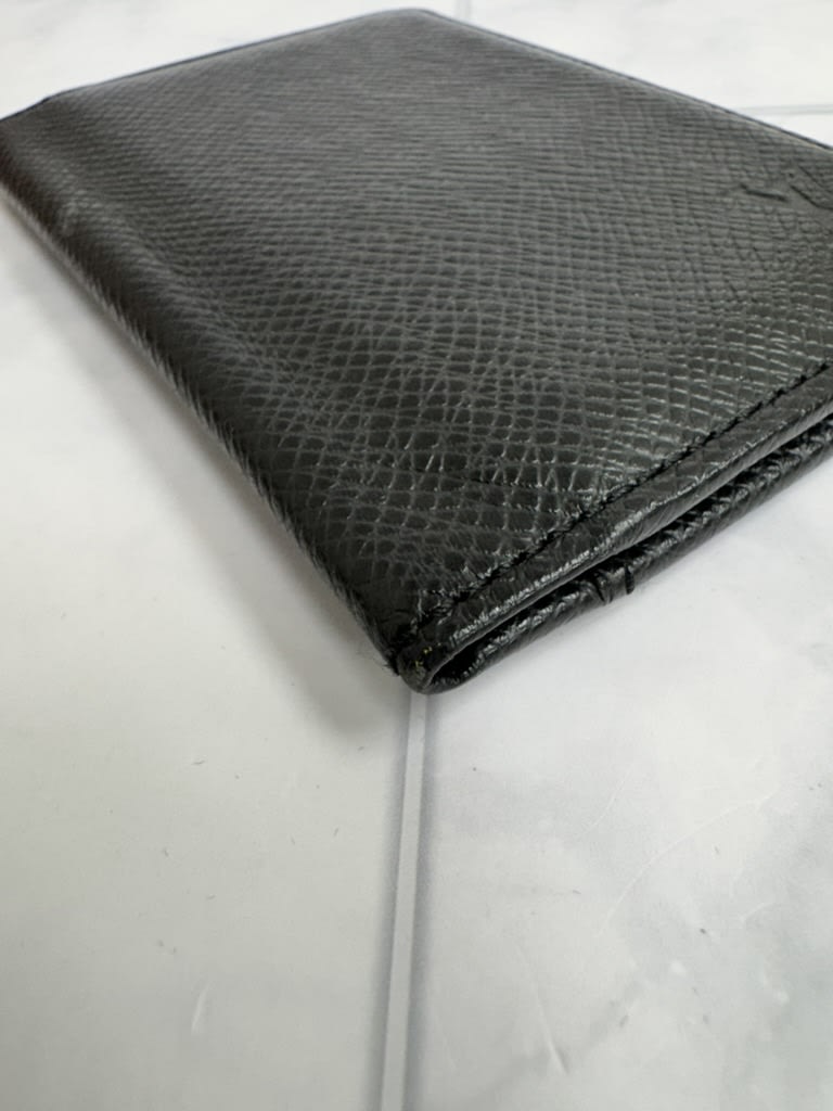 Louis Vuitton Black Taiga Card Case