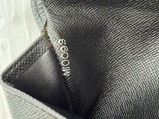 https://res.cloudinary.com/dyql5hig8/image/upload/v1760461427/yniyviskuqnczncqxmo9.jpg