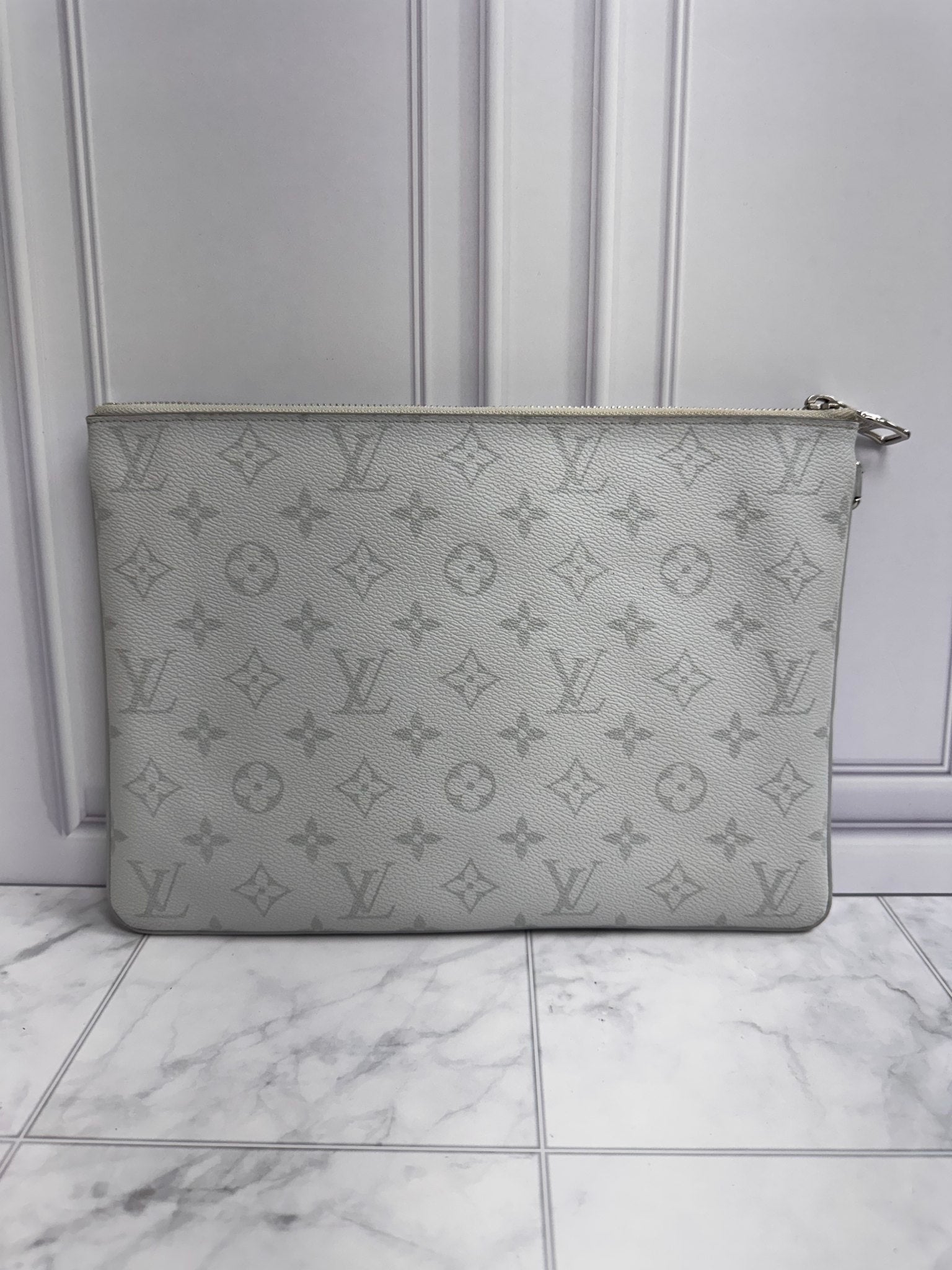 Louis Vuitton White Antarctica Monogram Pouch GM