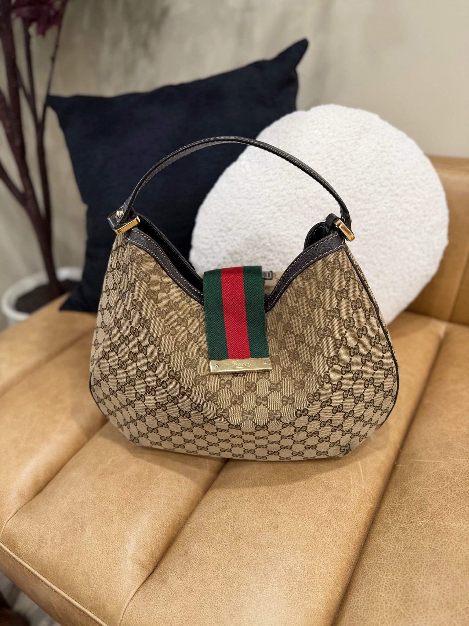 Gucci GG Canvas Sherry Line Hobo Tote