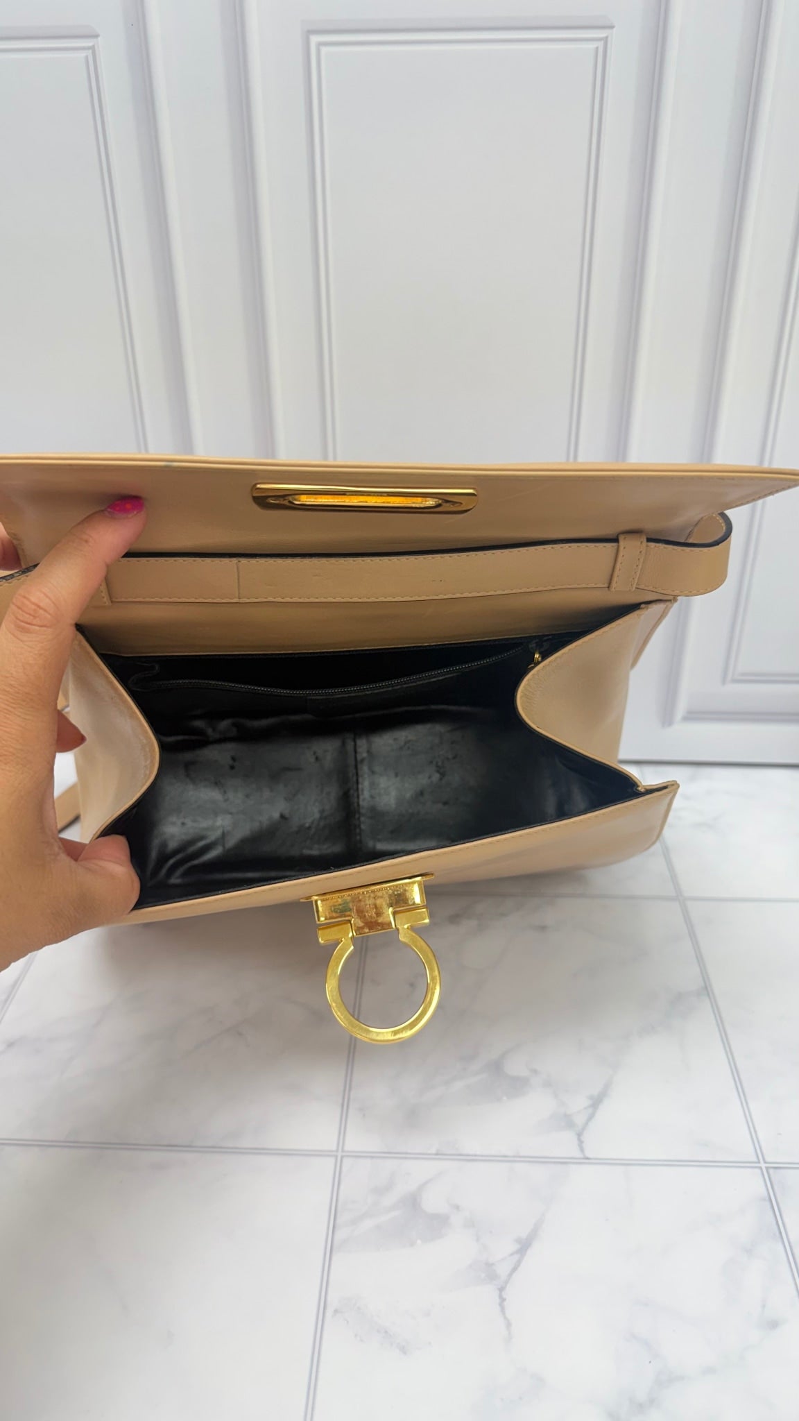 Salvatore Ferragamo Beige Leather Crossbody Bag