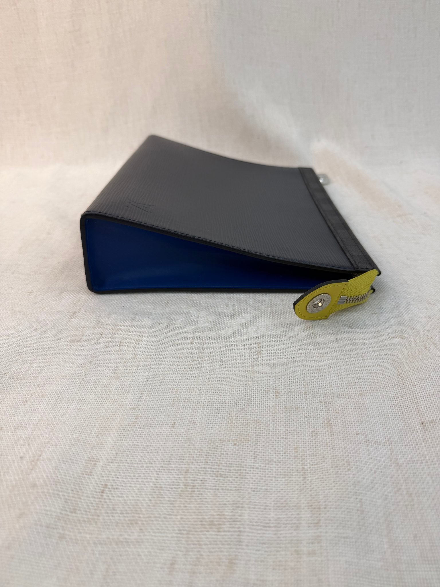 Louis Vuitton Navy Epi Water Ripple Discovery Pouch