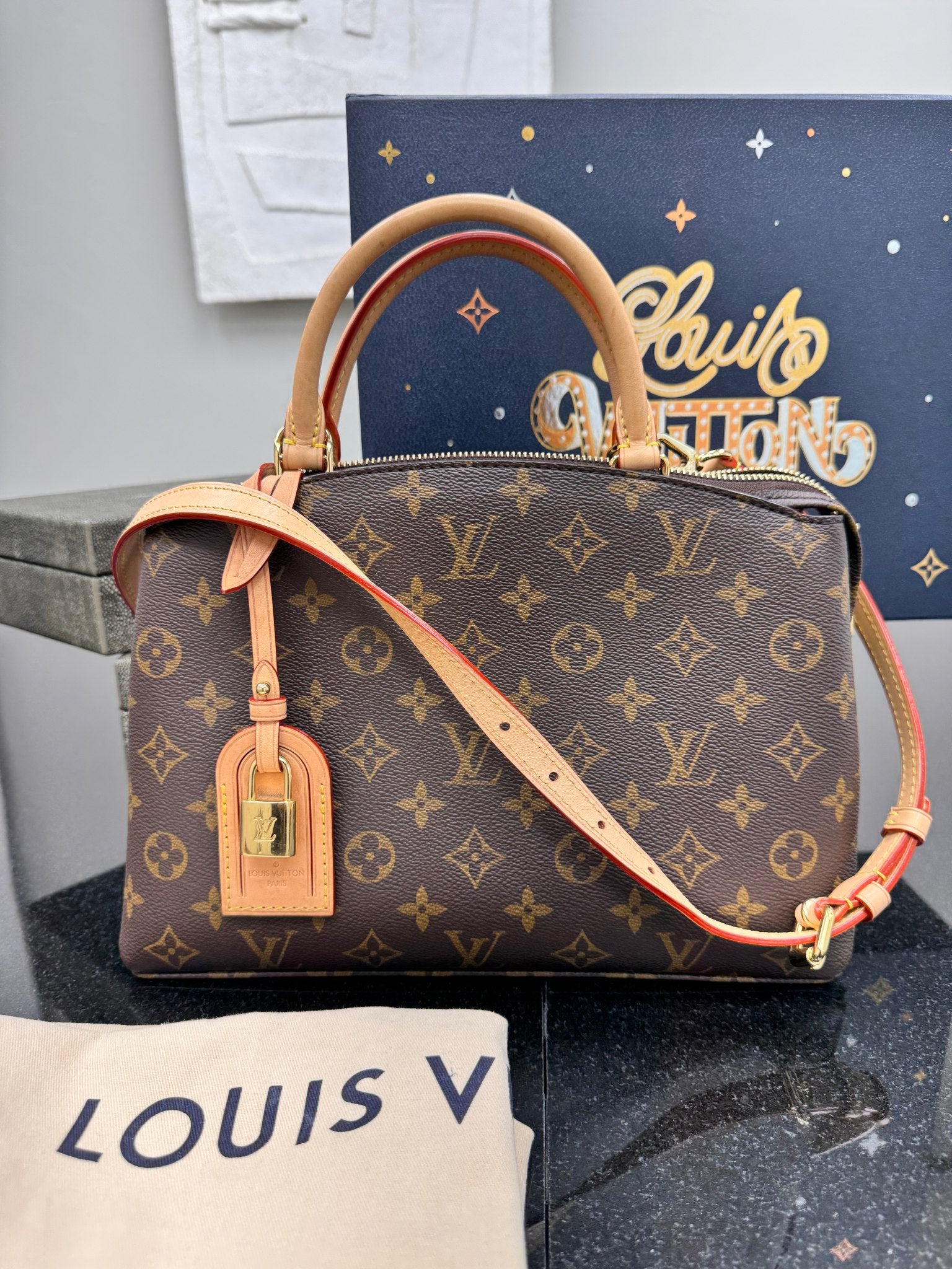 Louis Vuitton Monogram Petit Palais 2Way Bag