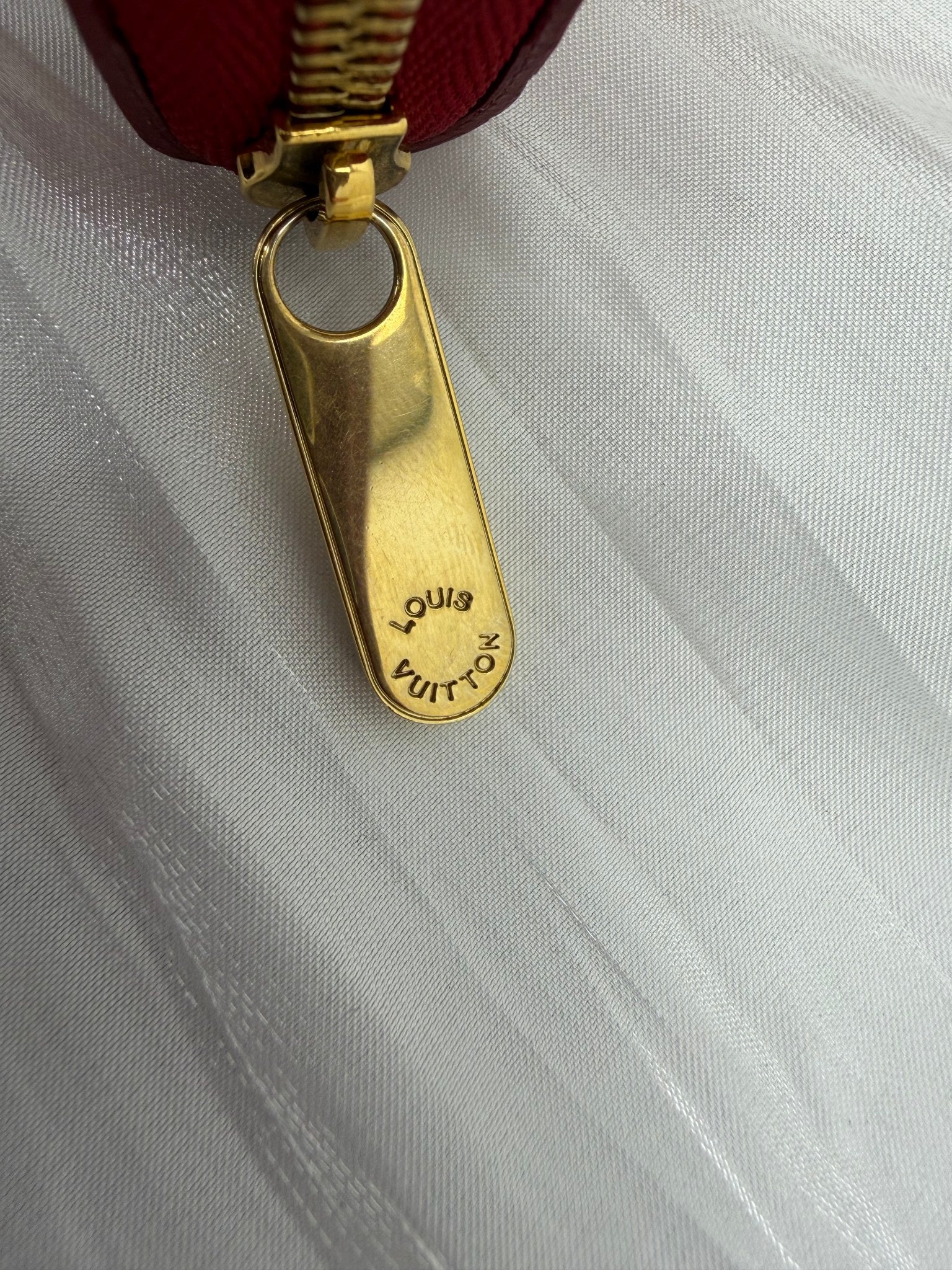 Louis Vuitton Red Vernis Compact Zippy Wallet