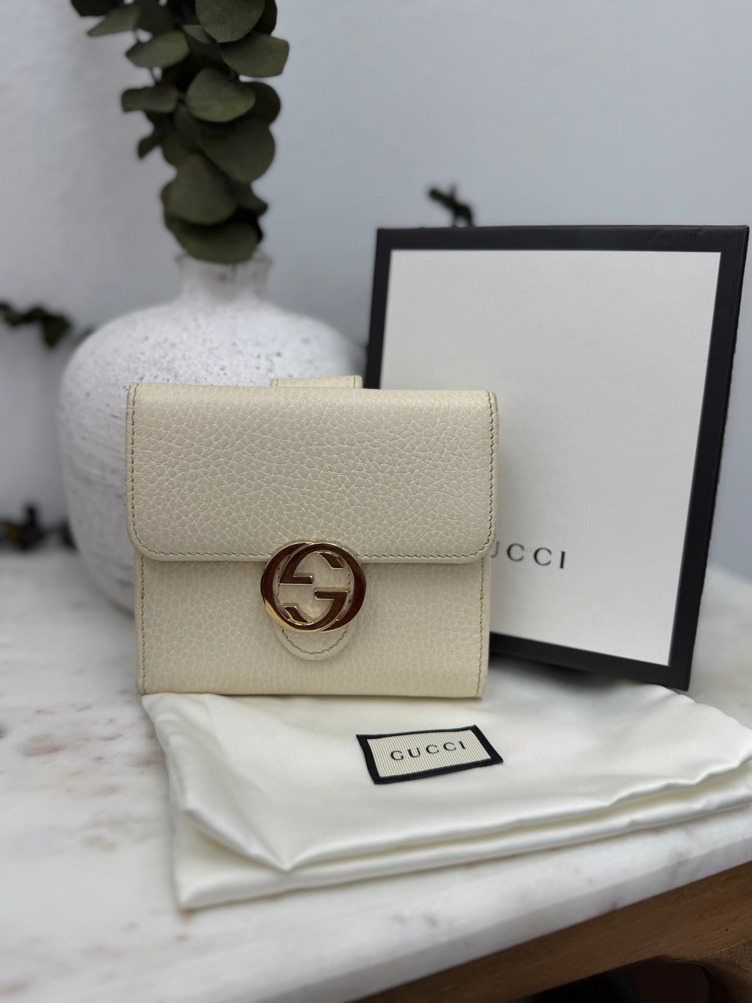 Gucci Ivory Leather Interlocking G Compact Wallet