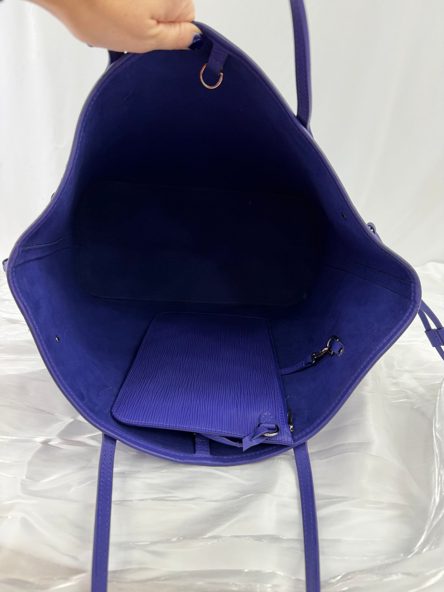 Louis Vuitton Royal Blue Epi Leather Neverfull MM With Pouch
