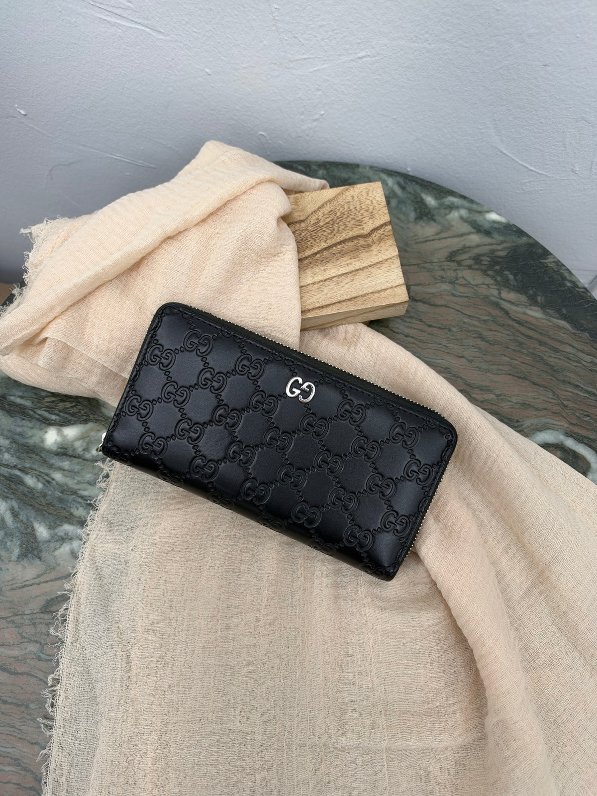 Gucci Black GG Leather Zippy Wallet