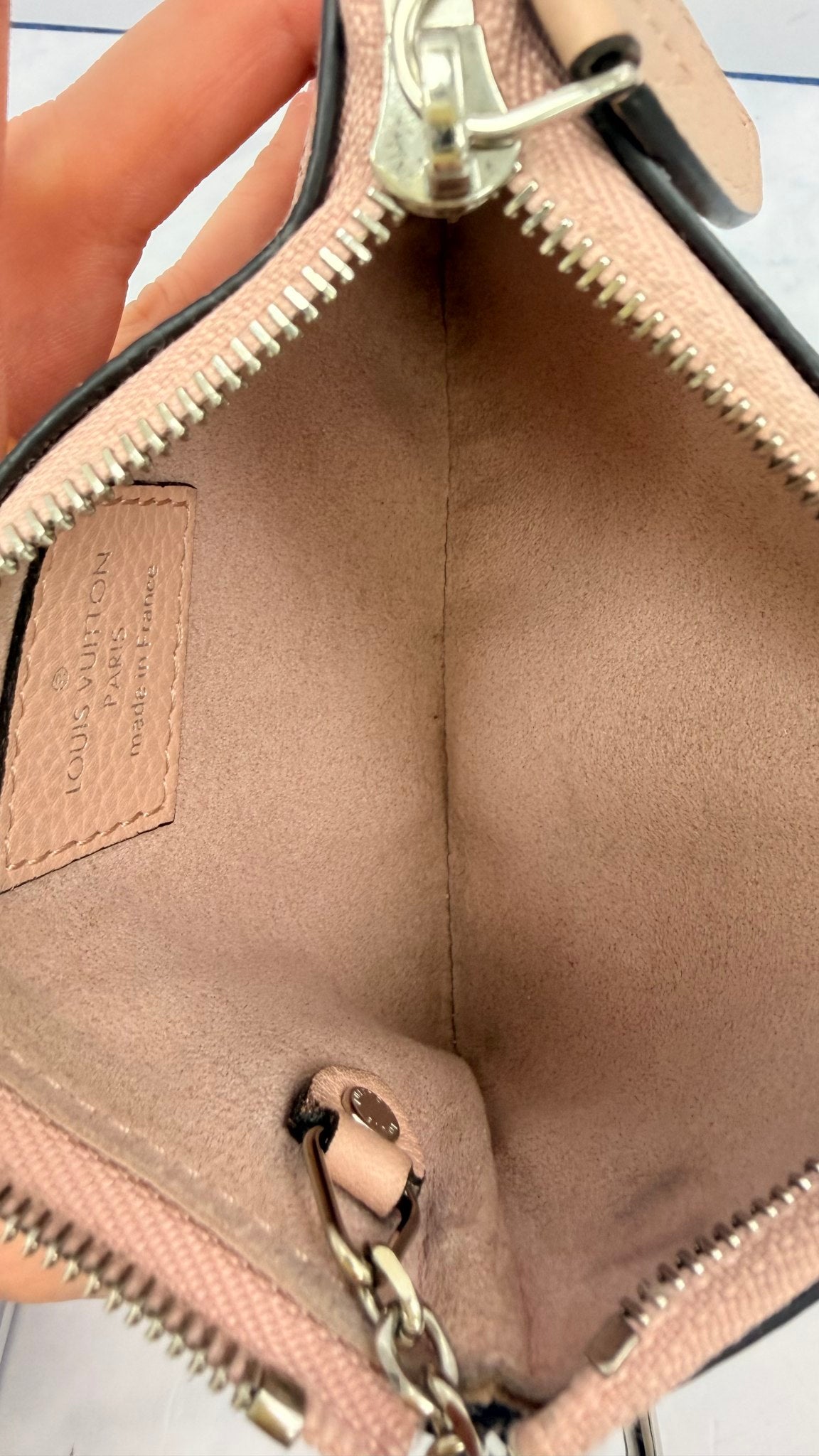 Louis Vuitton Pink Monogram Mahina Leather Key Pouch