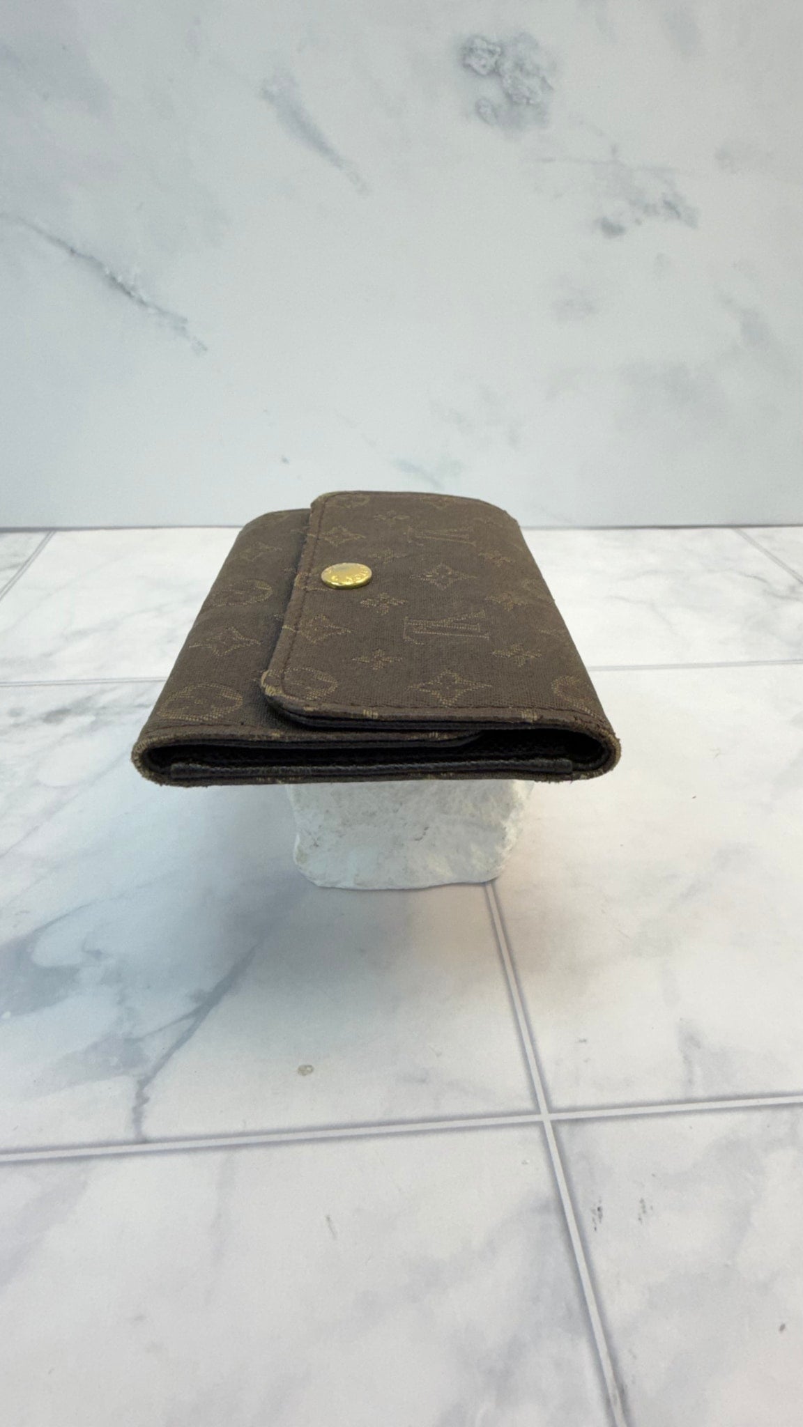 Louis Vuitton Monogram Canvas Trifold Key Holder