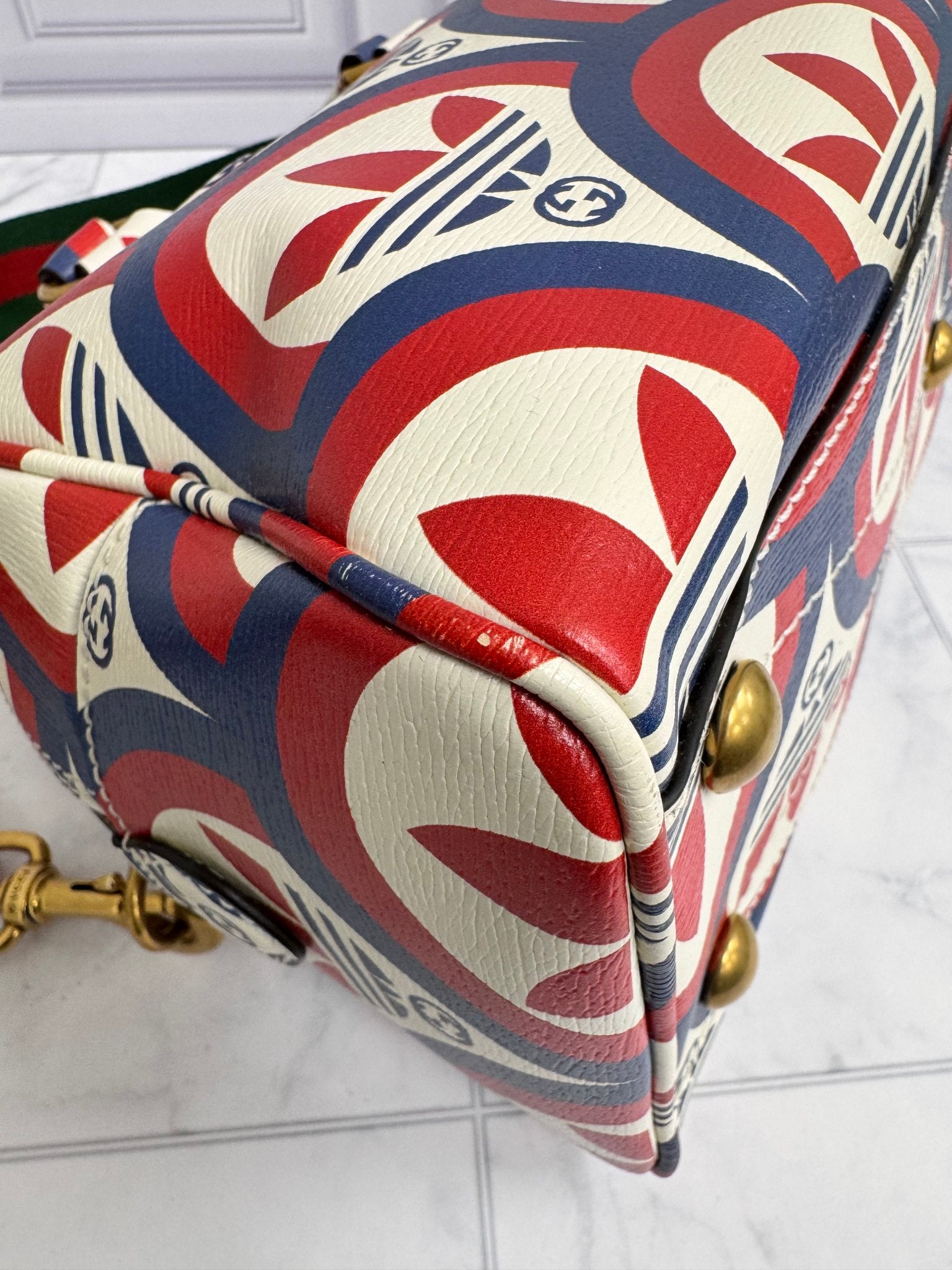 Gucci x Adidas Red Blue White Grained Leather 2Way Bag