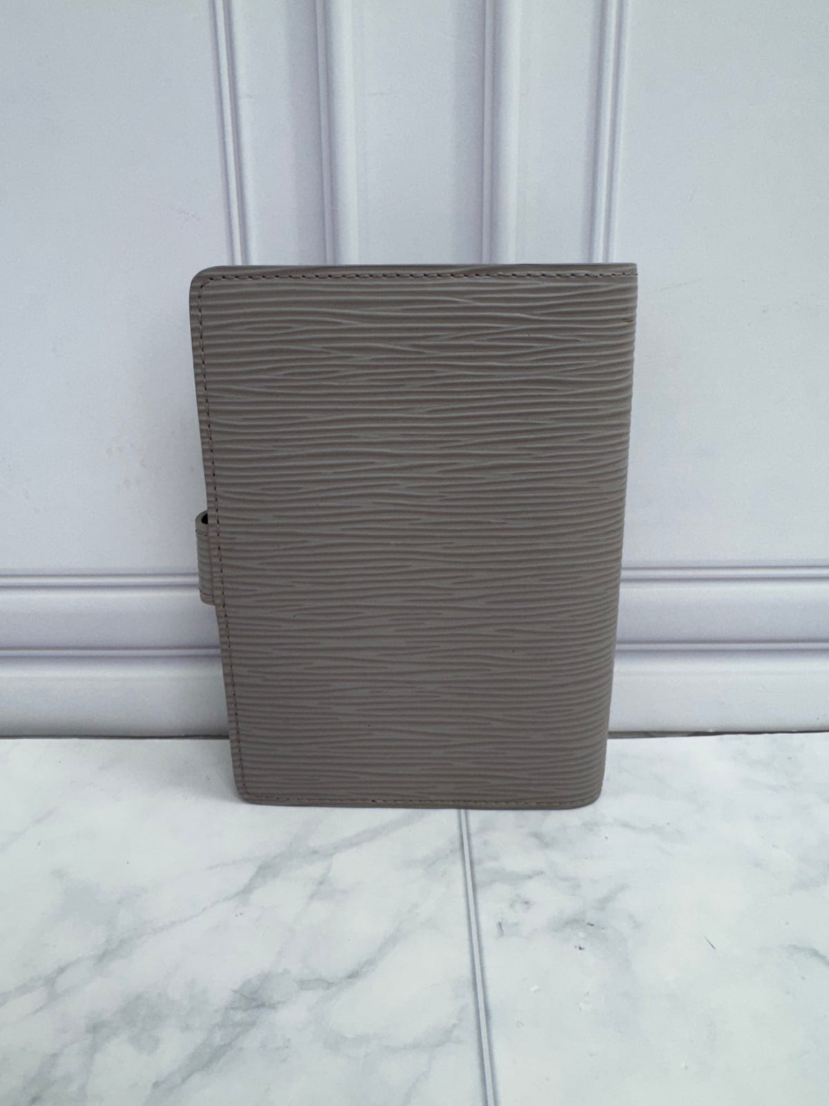 Louis Vuitton Grey Epi Leather Agenda PM