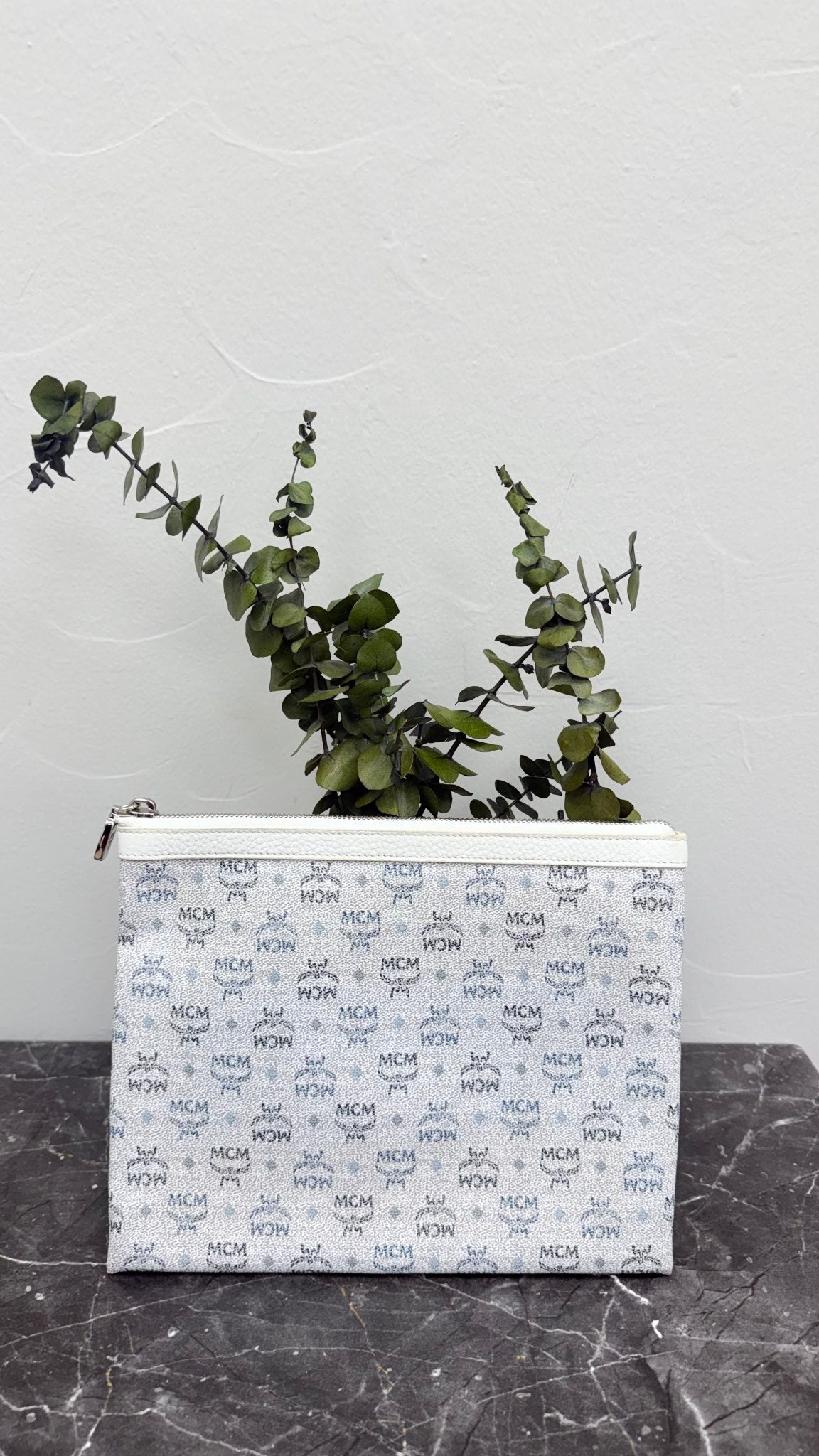 MCM White Visetos Canvas Clutch