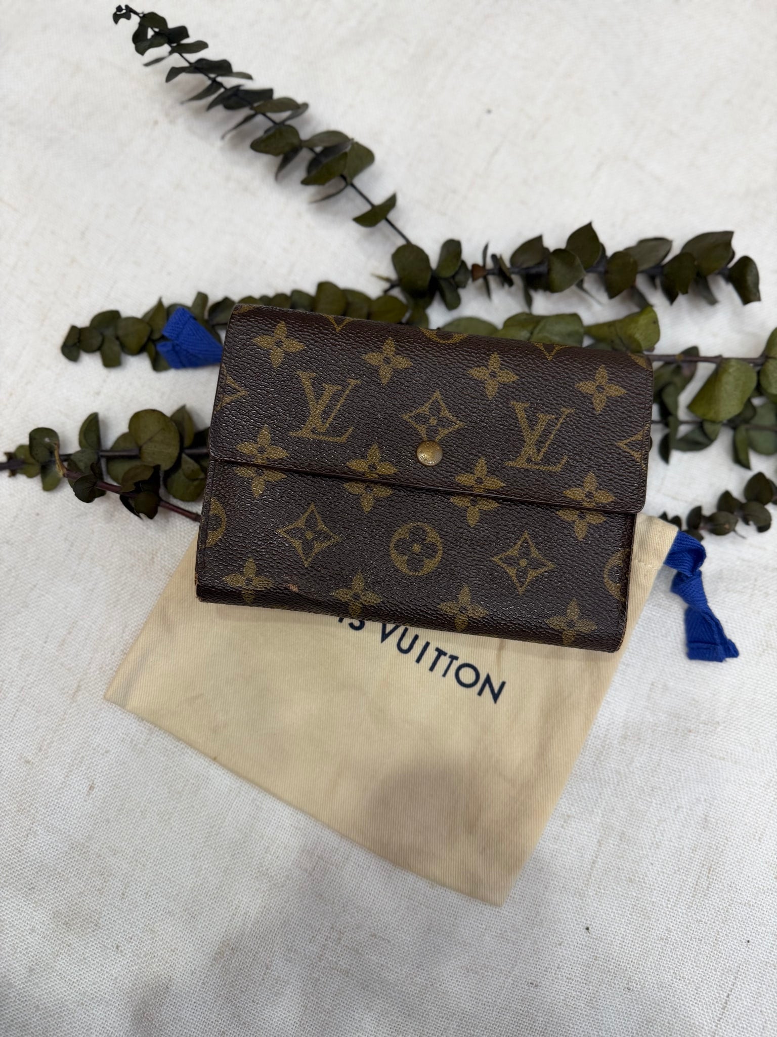 Louis Vuitton Monogram Porte Tresor Trifold Wallet