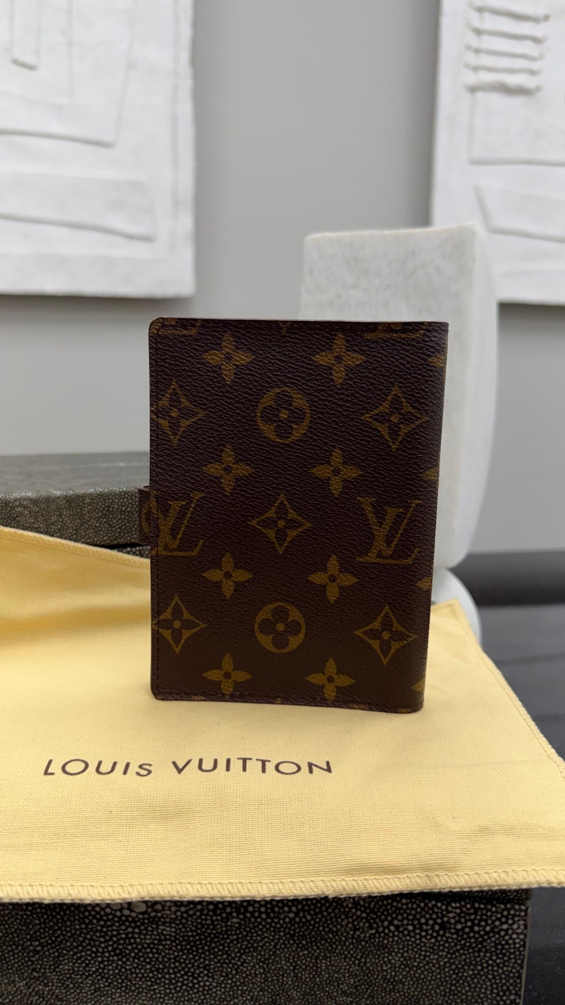 Louis Vuitton Monogram Passport Agenda PM