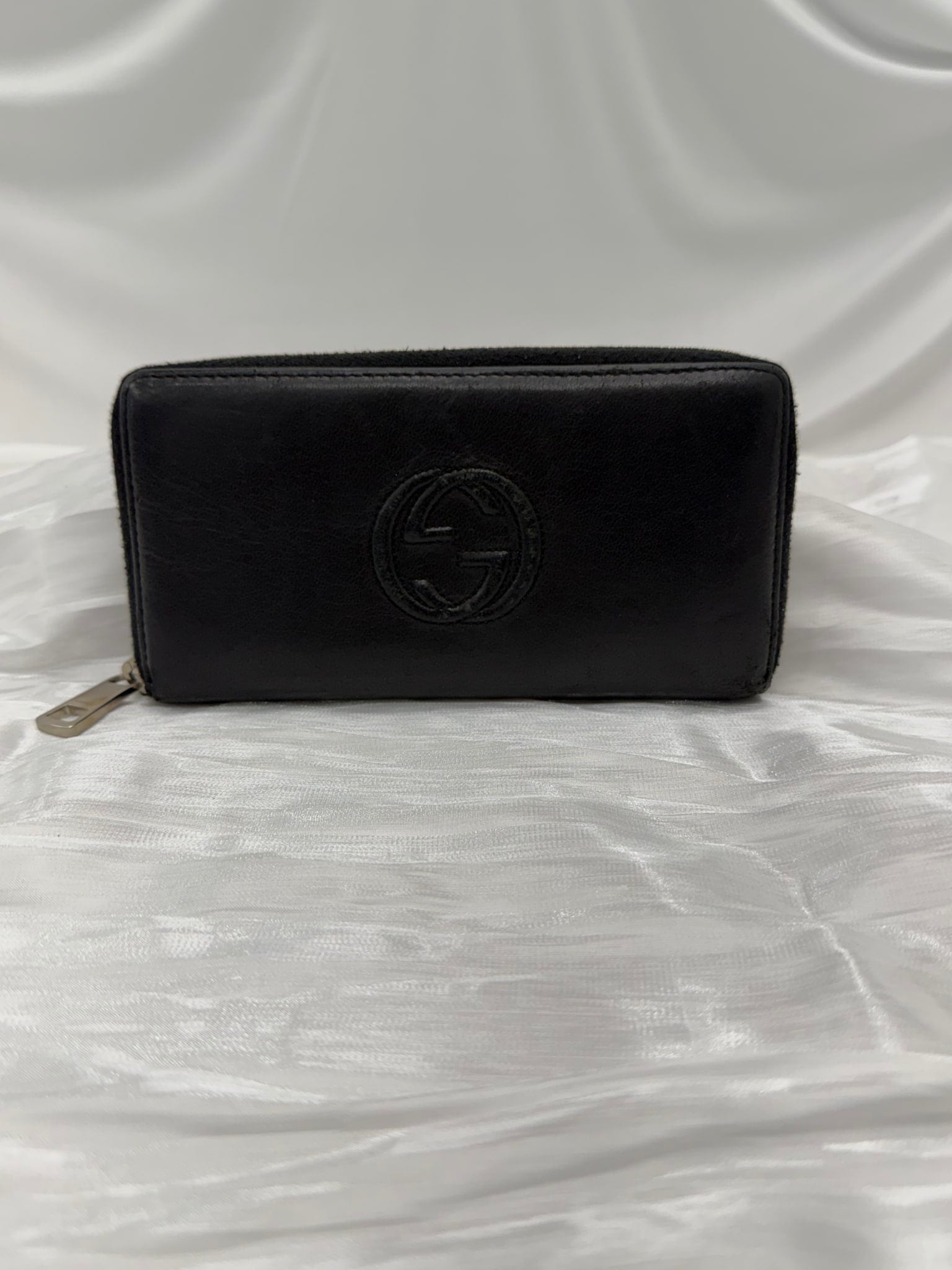 Gucci Black Leather Soho Zippy Wallet