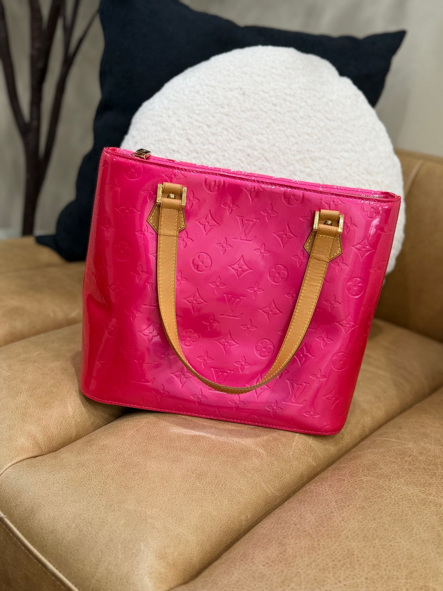 Louis Vuitton Pink Vernis Houston Tote