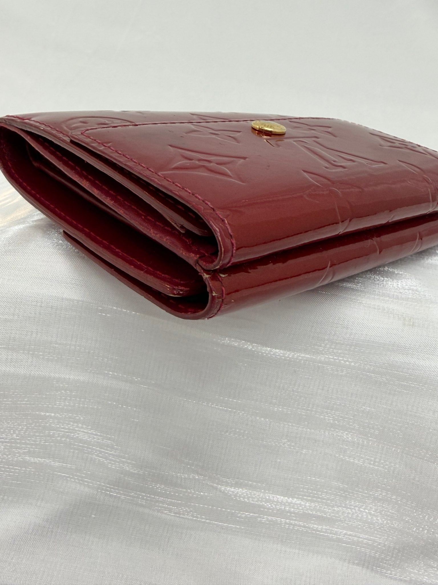 Louis Vuitton Red Vernis Elise Wallet