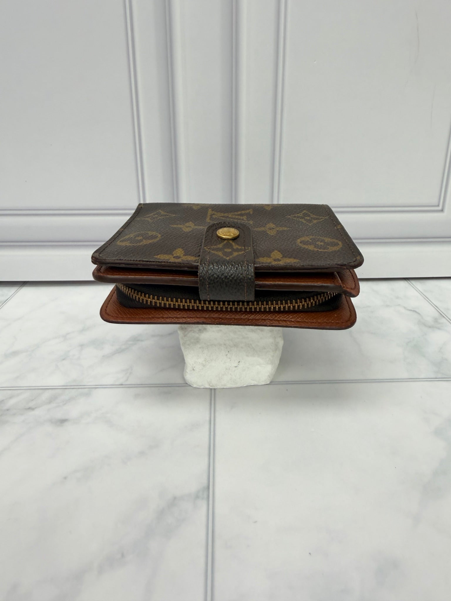 Louis Vuitton Monogram Zippy Compact Wallet