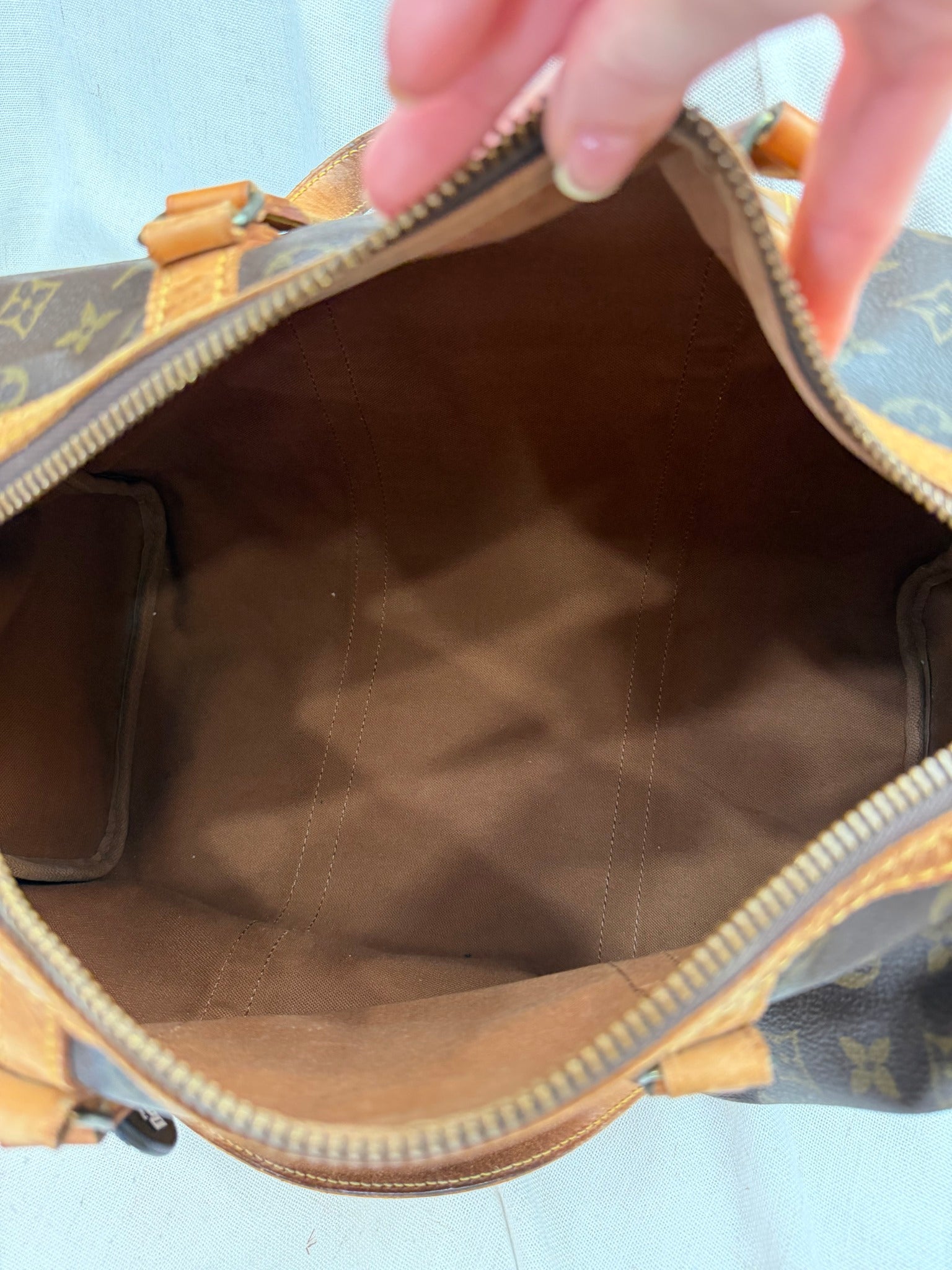 Louis Vuitton Monogram Sac Souple 35 Bag