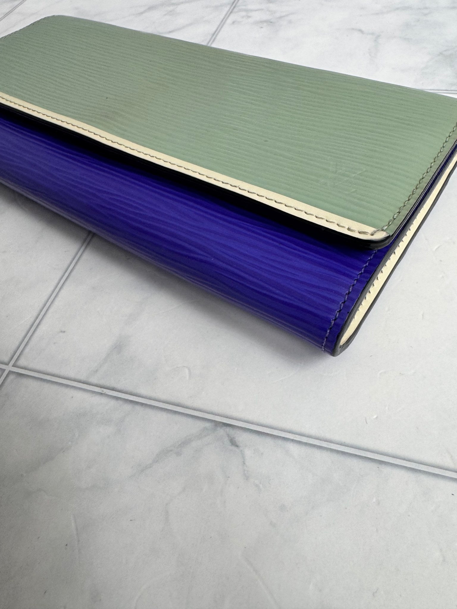 Louis Vuitton Mint Green And Indigo Epi Long Wallet