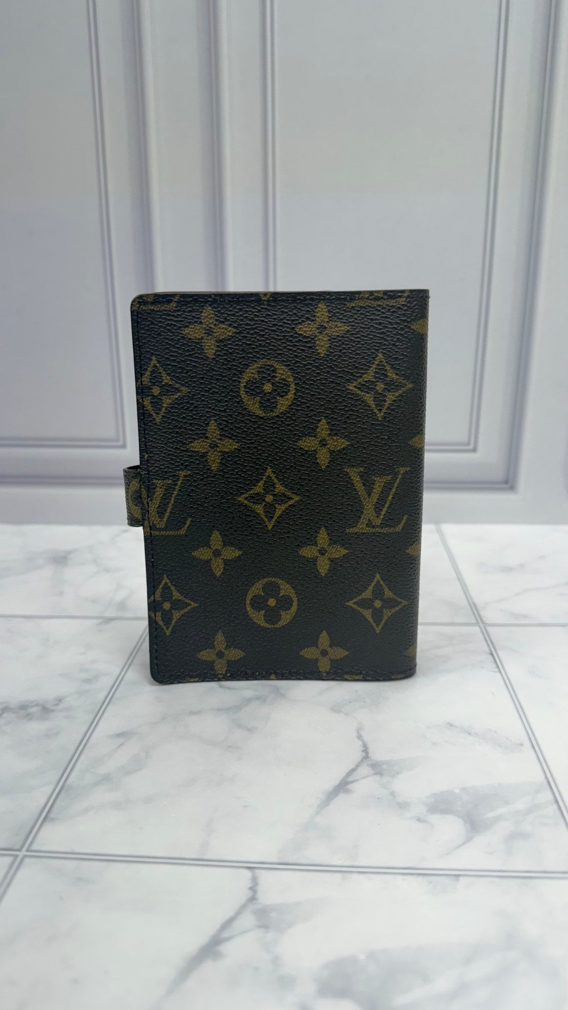 Louis Vuitton Monogram Passport Agenda PM