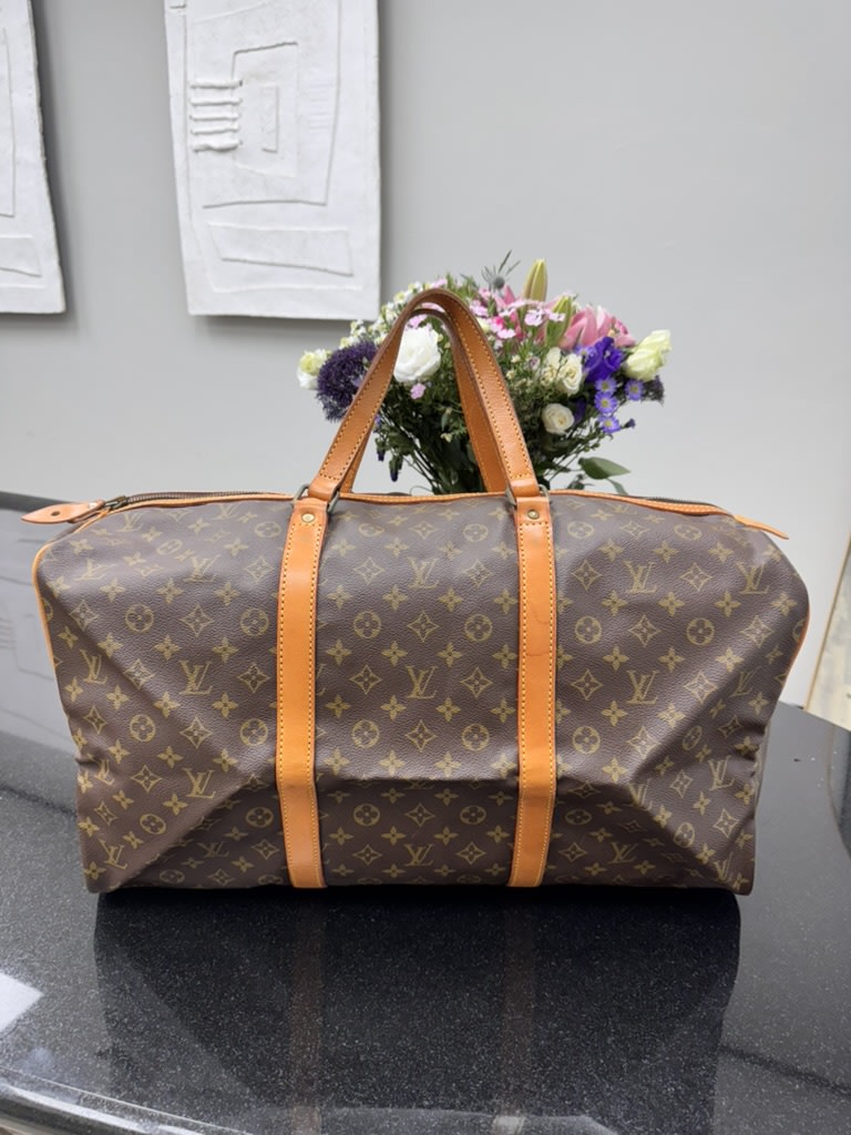 Louis Vuitton Monogram Sac Souple 55