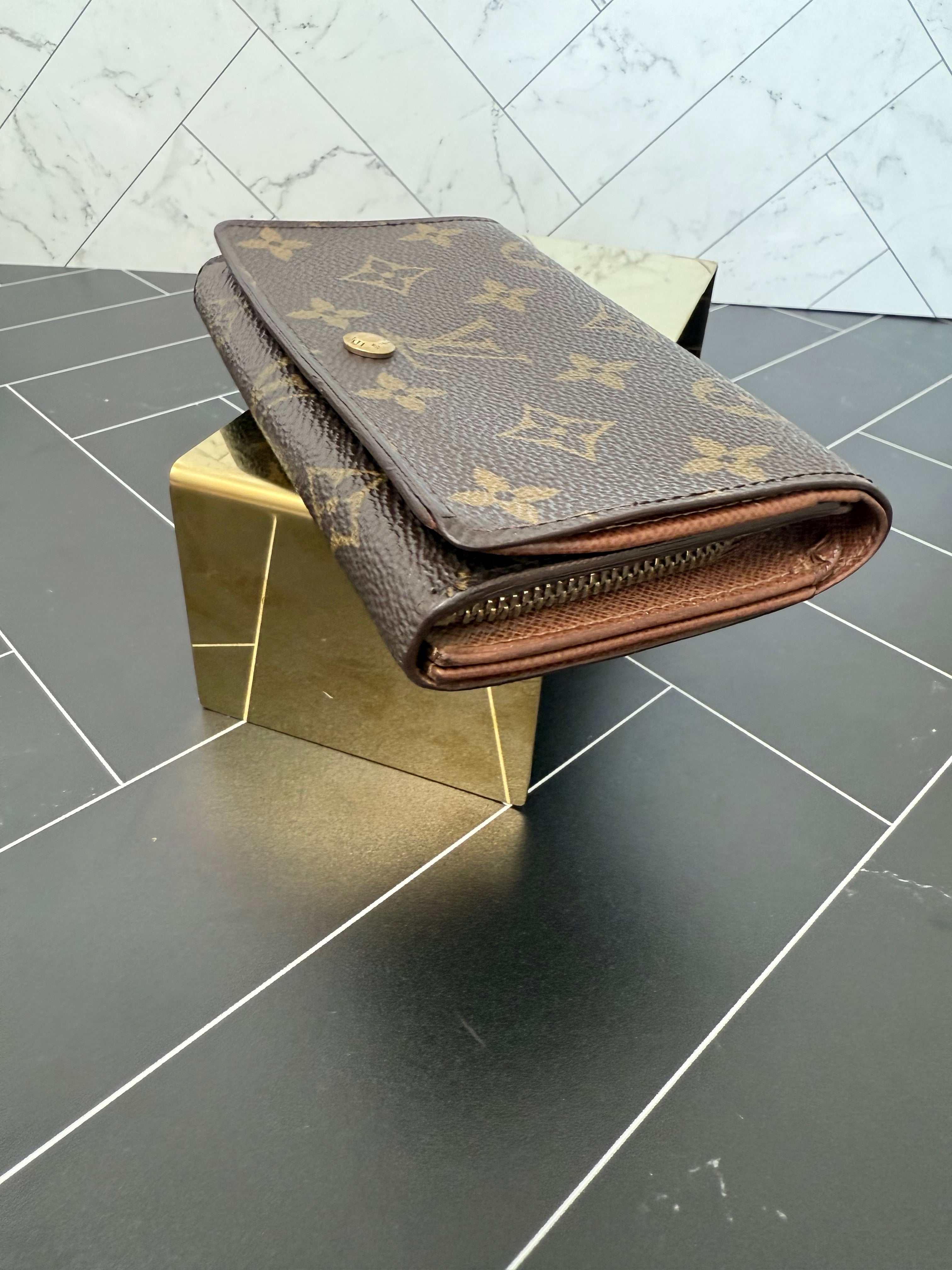 Louis Vuitton Monogram Porte-Monnaie Compact Wallet