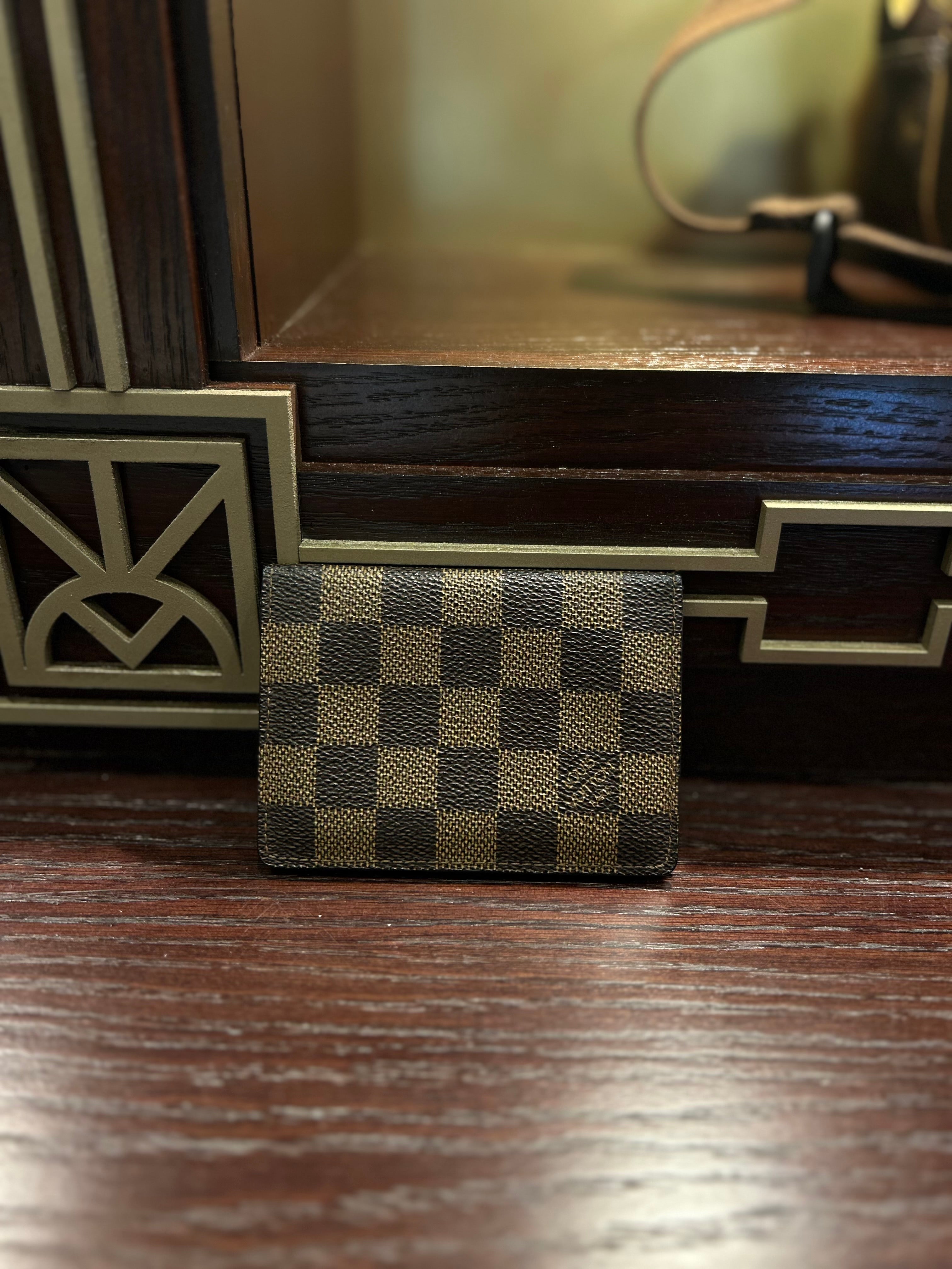 Louis Vuitton Damier Ebene ID Case